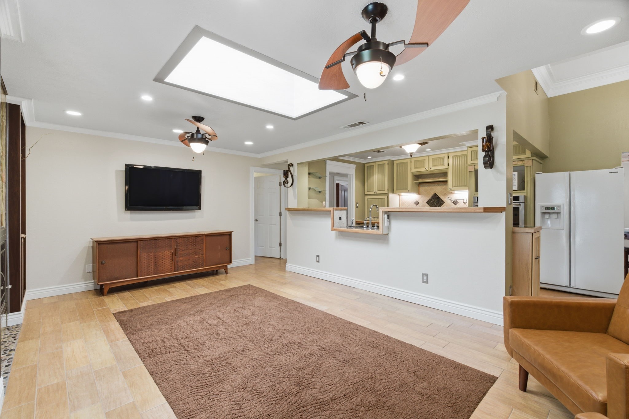 611 Magnolia Street