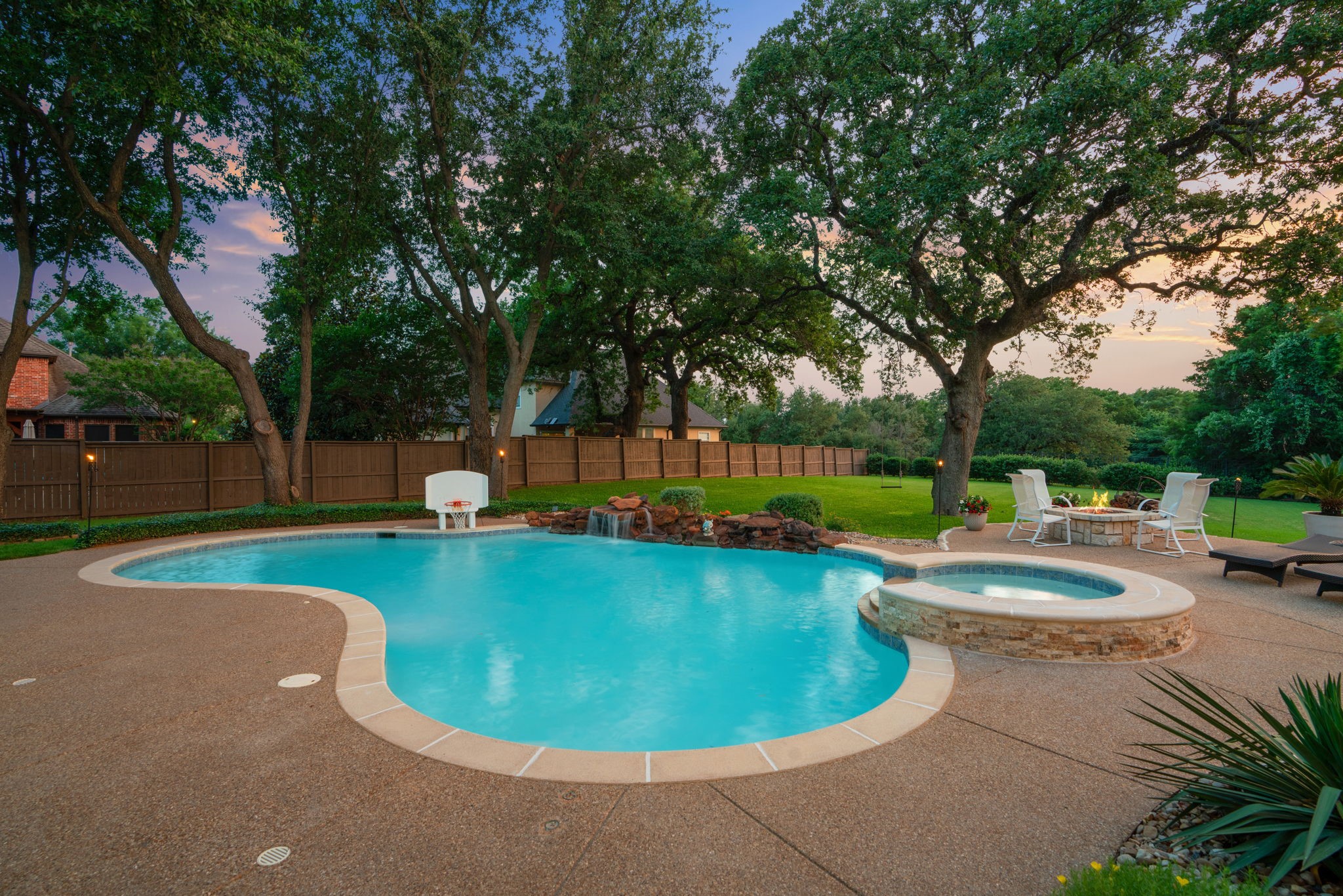 1203 Earlston Court
