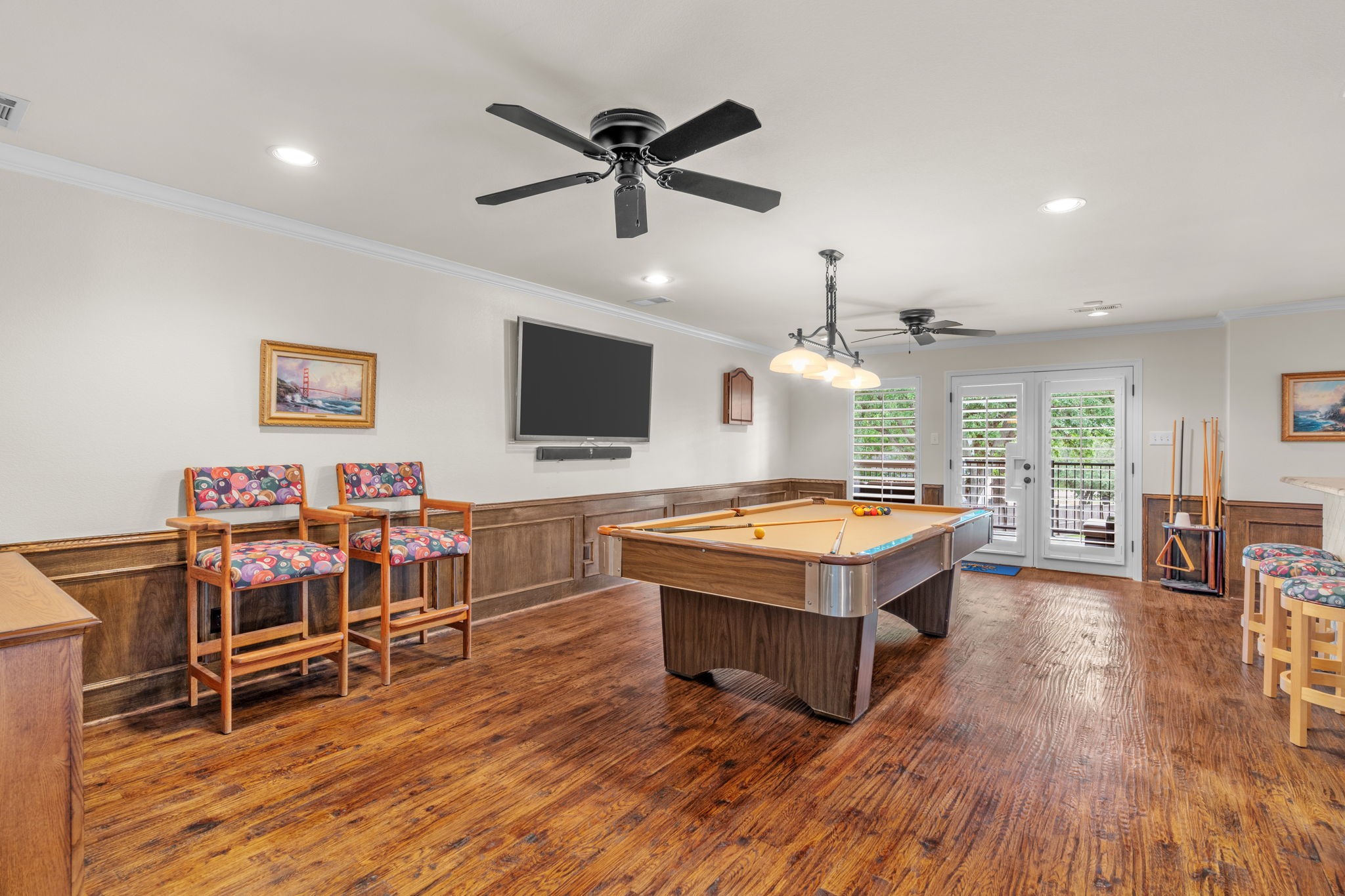 1203 Earlston Court