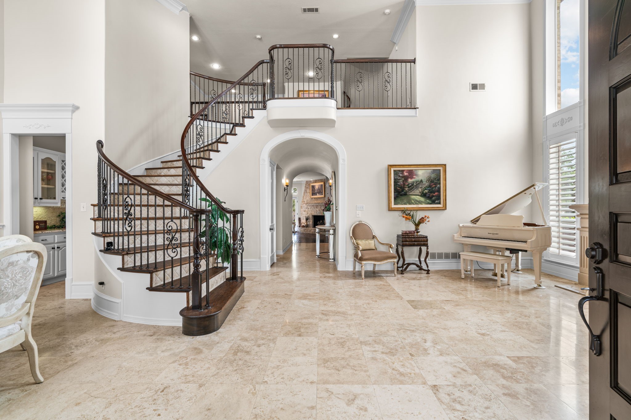 1203 Earlston Court