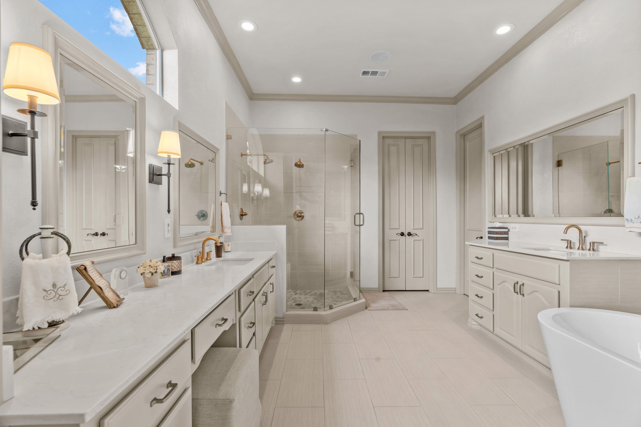 1203 Earlston Court