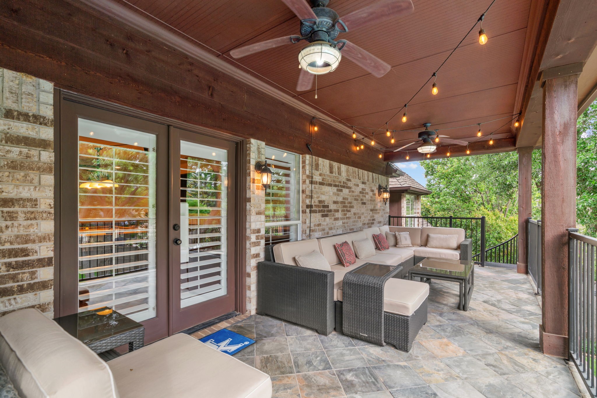 1203 Earlston Court
