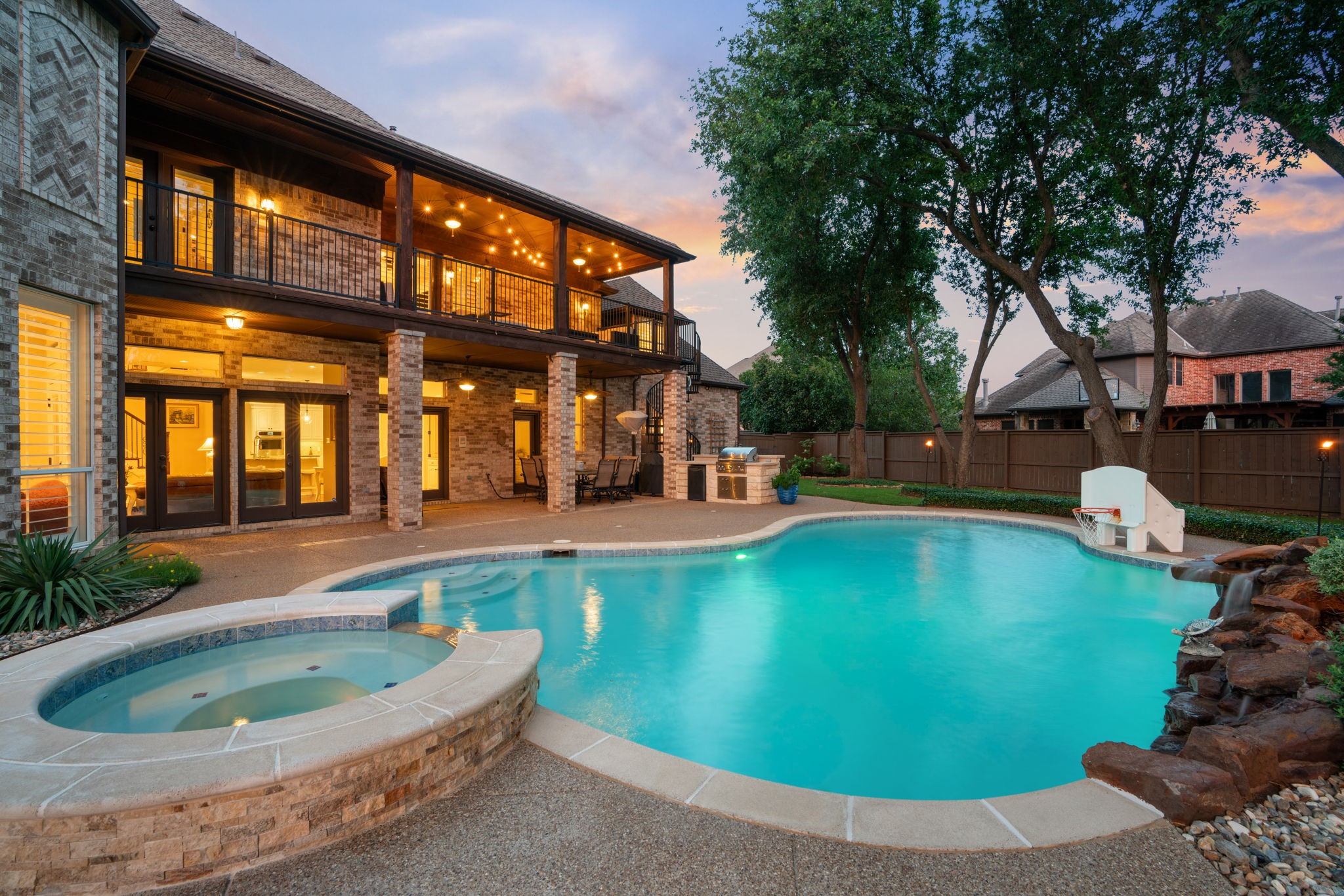 1203 Earlston Court