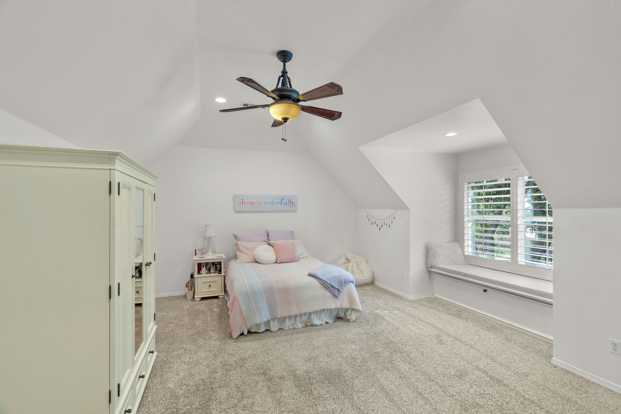 1203 Earlston Court