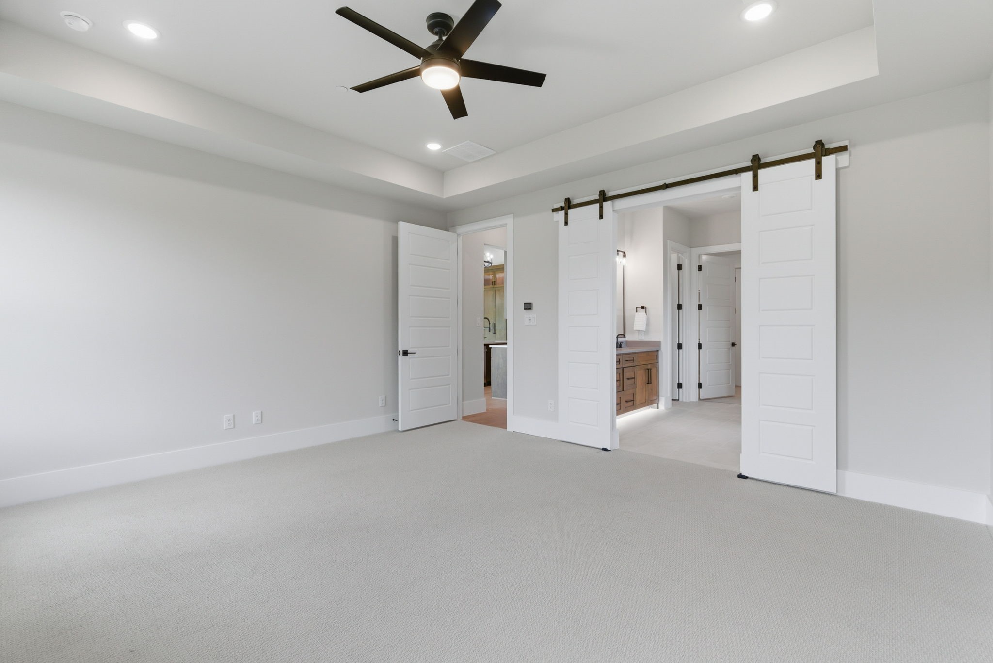 2608 Southbay Circle