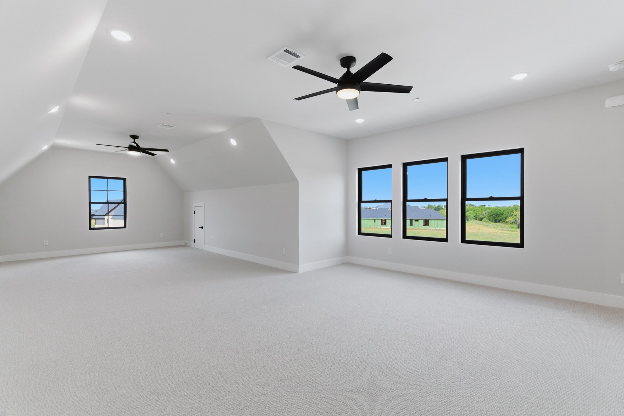 2608 Southbay Circle