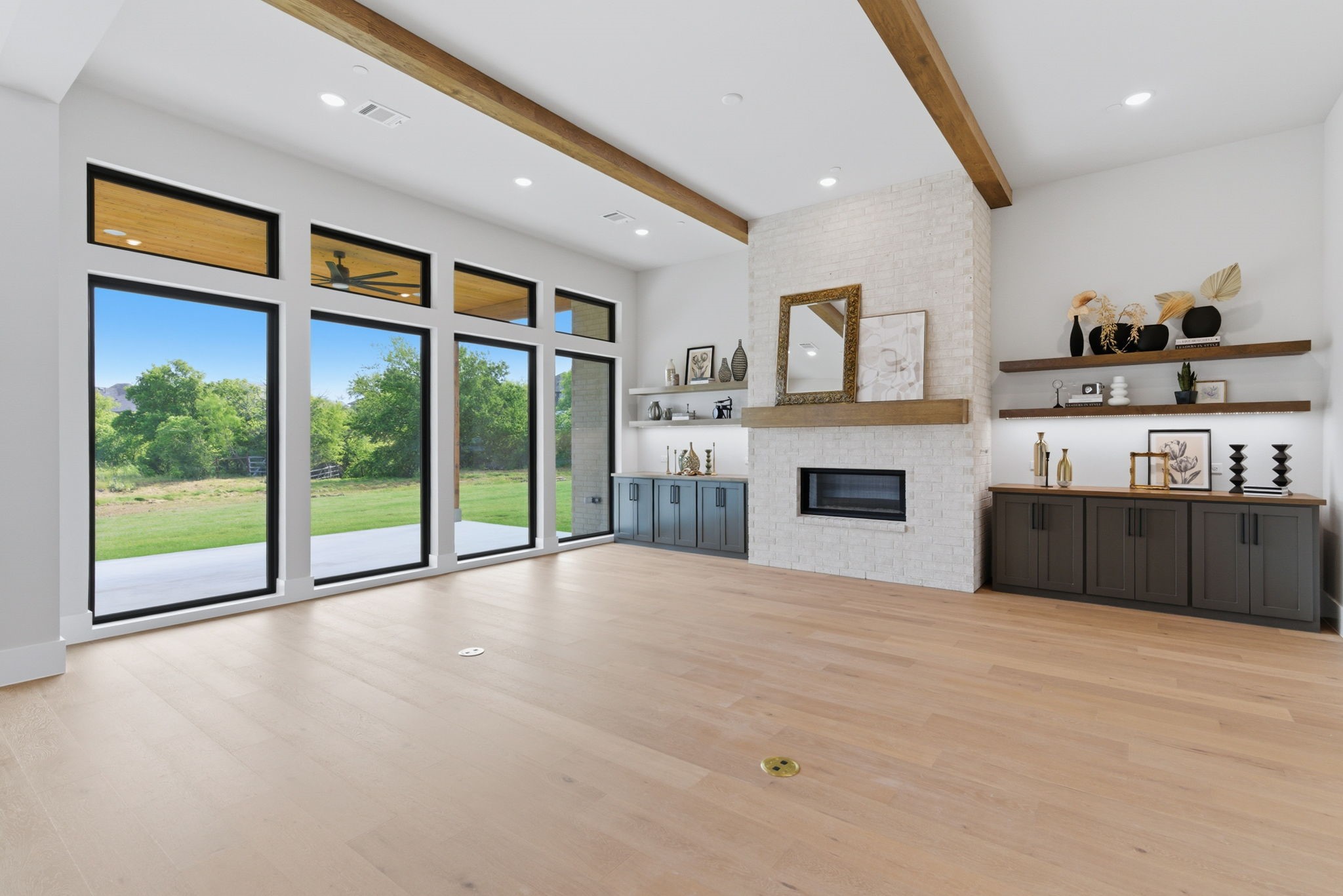 2608 Southbay Circle