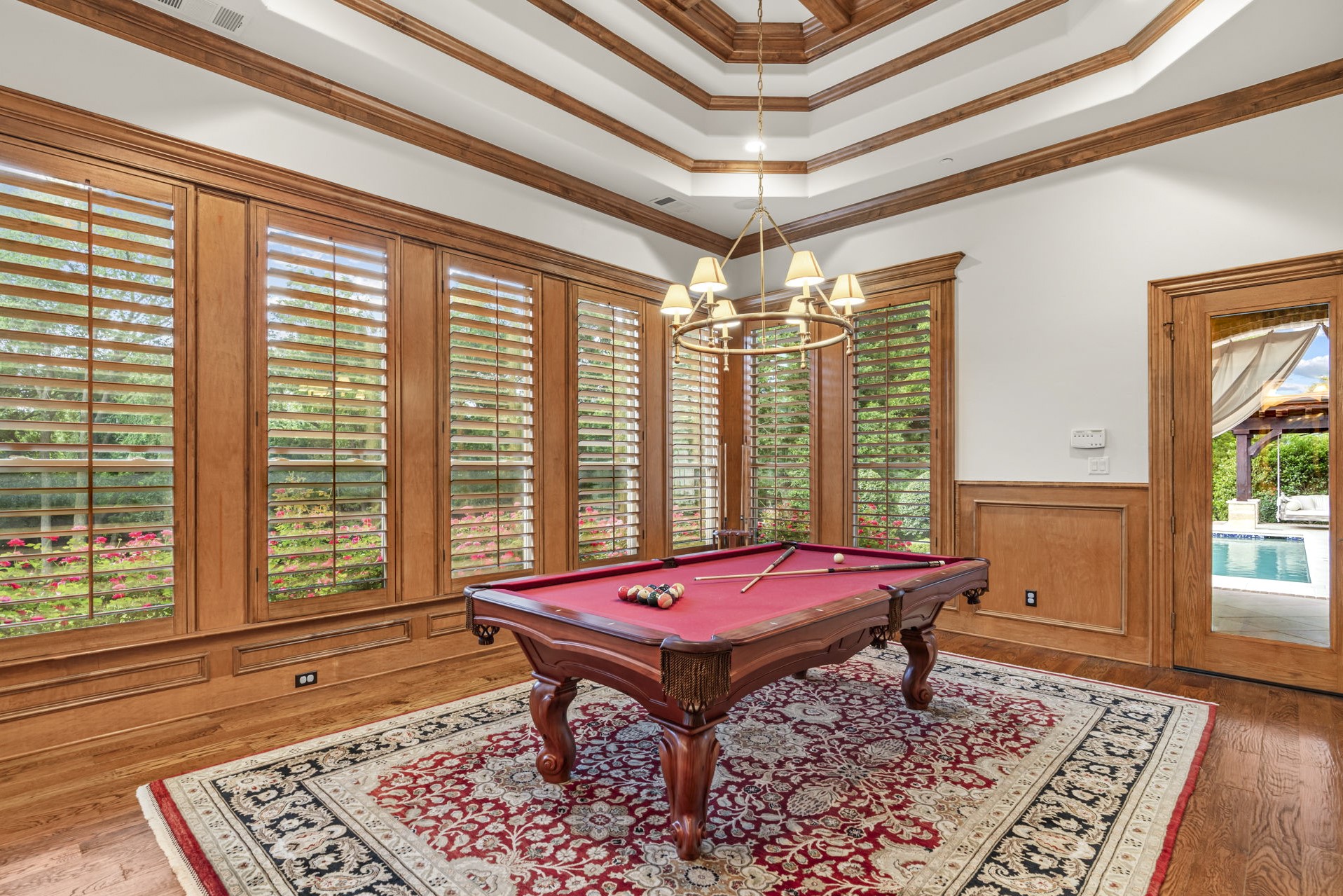 1430 Eagle Bend