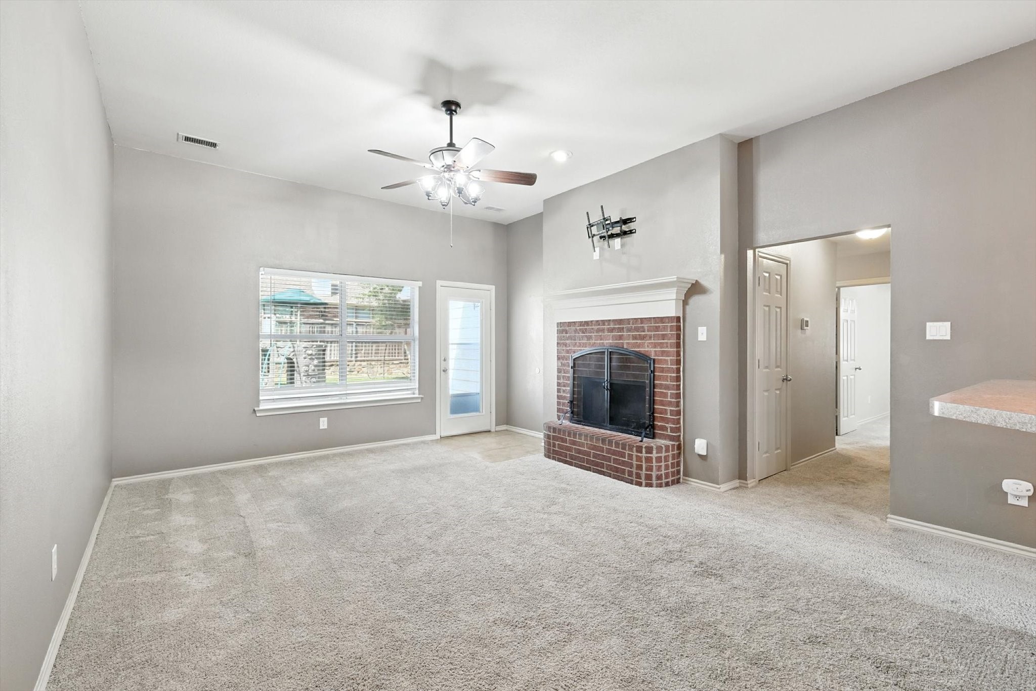 6012 Parkplace Drive