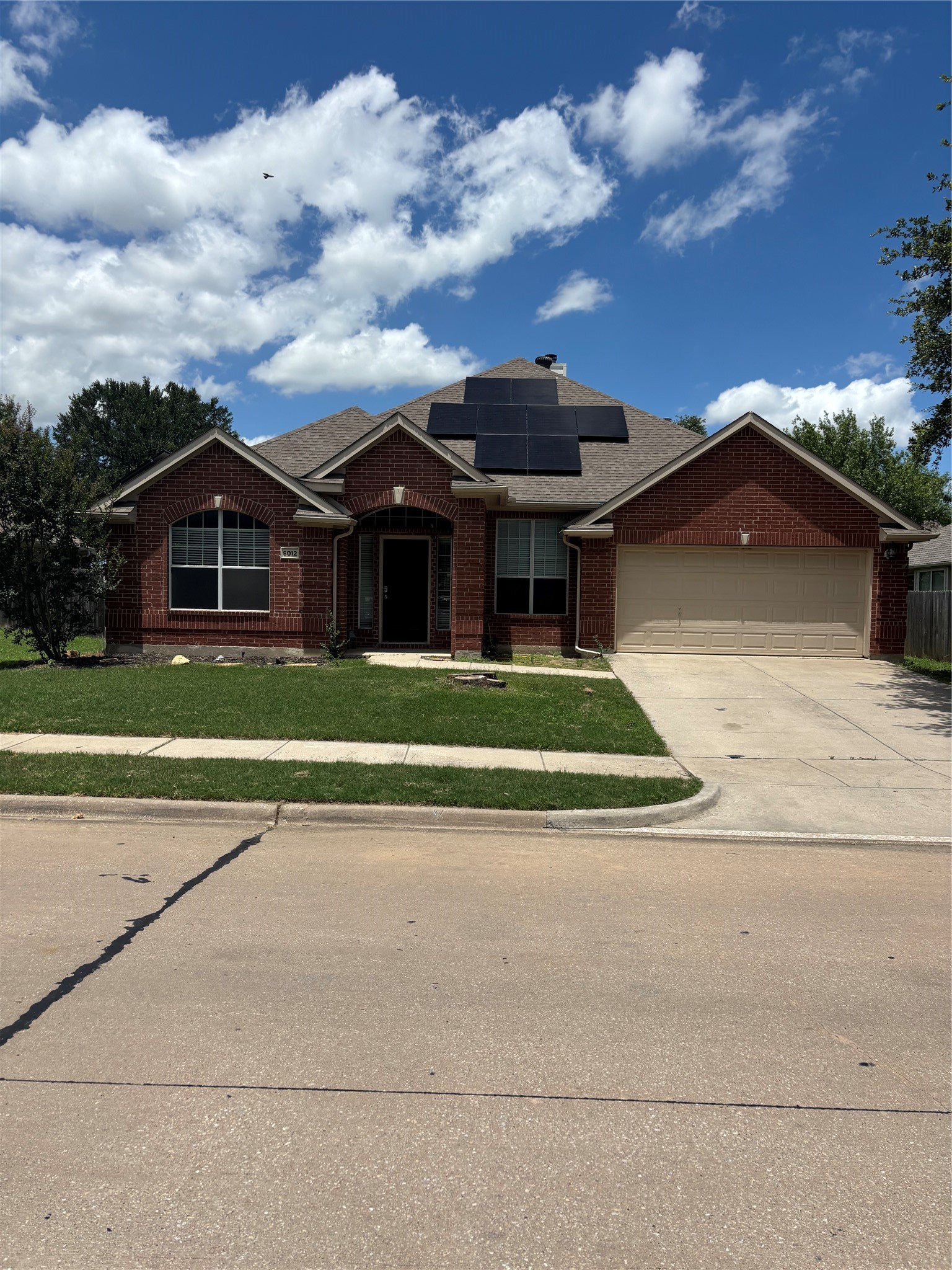 6012 Parkplace Drive