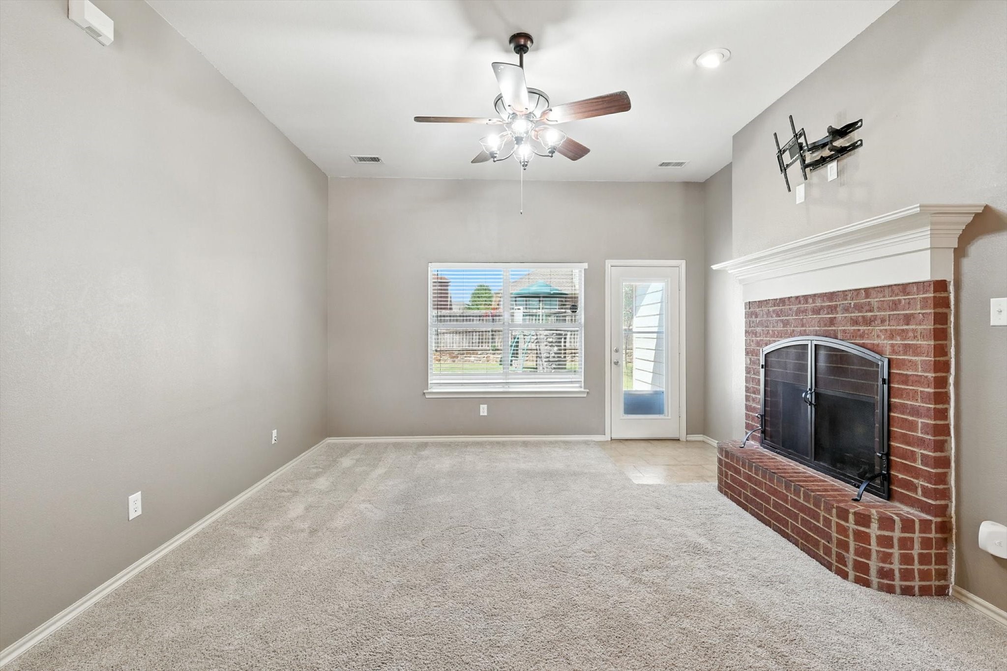 6012 Parkplace Drive