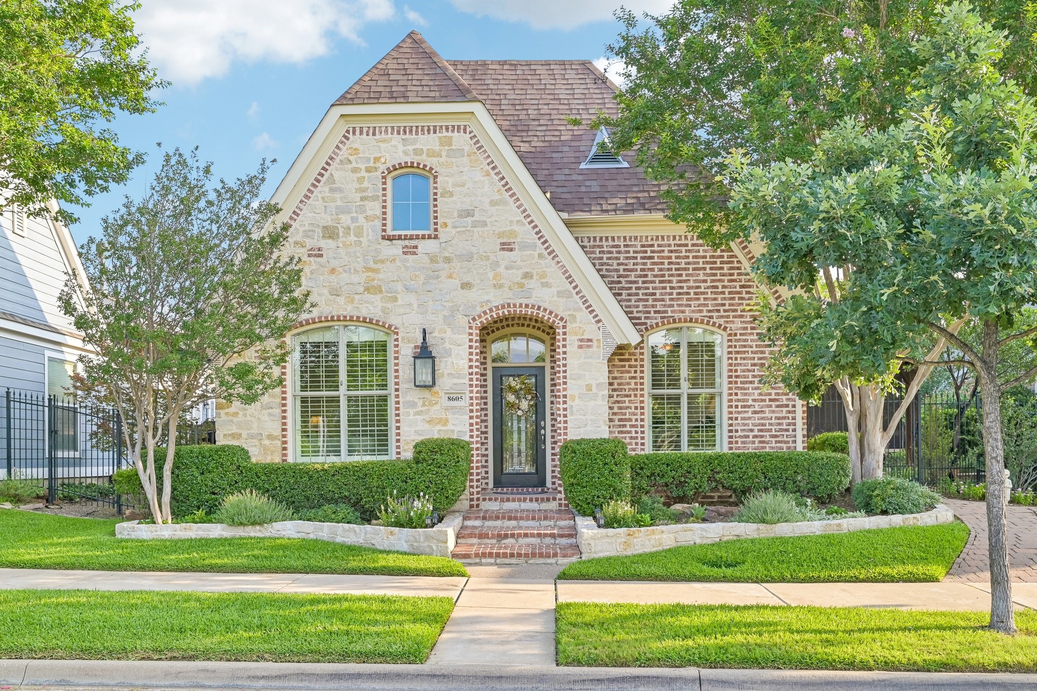 8605 Nichols Way