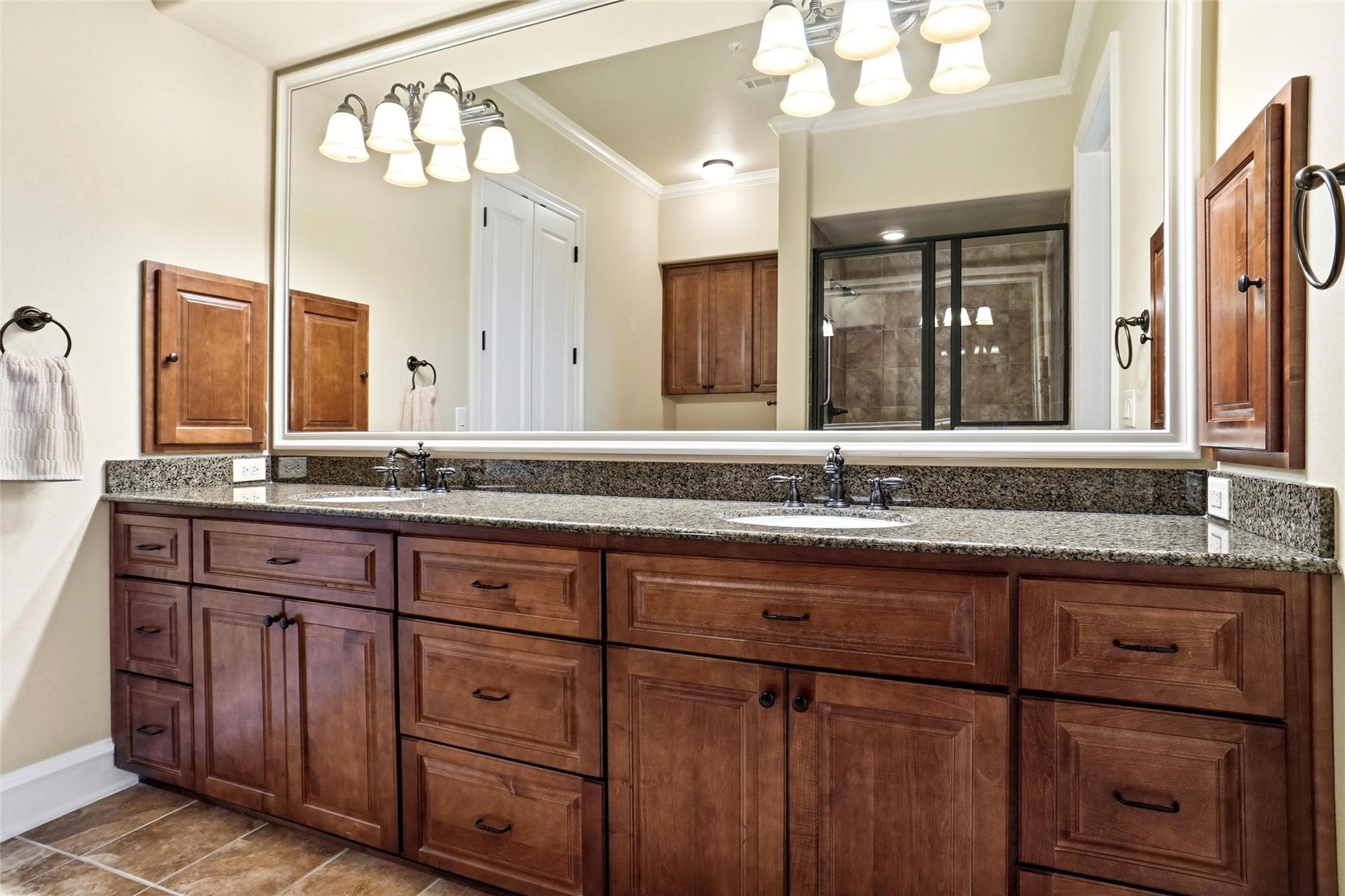 301 Watermere Drive 414