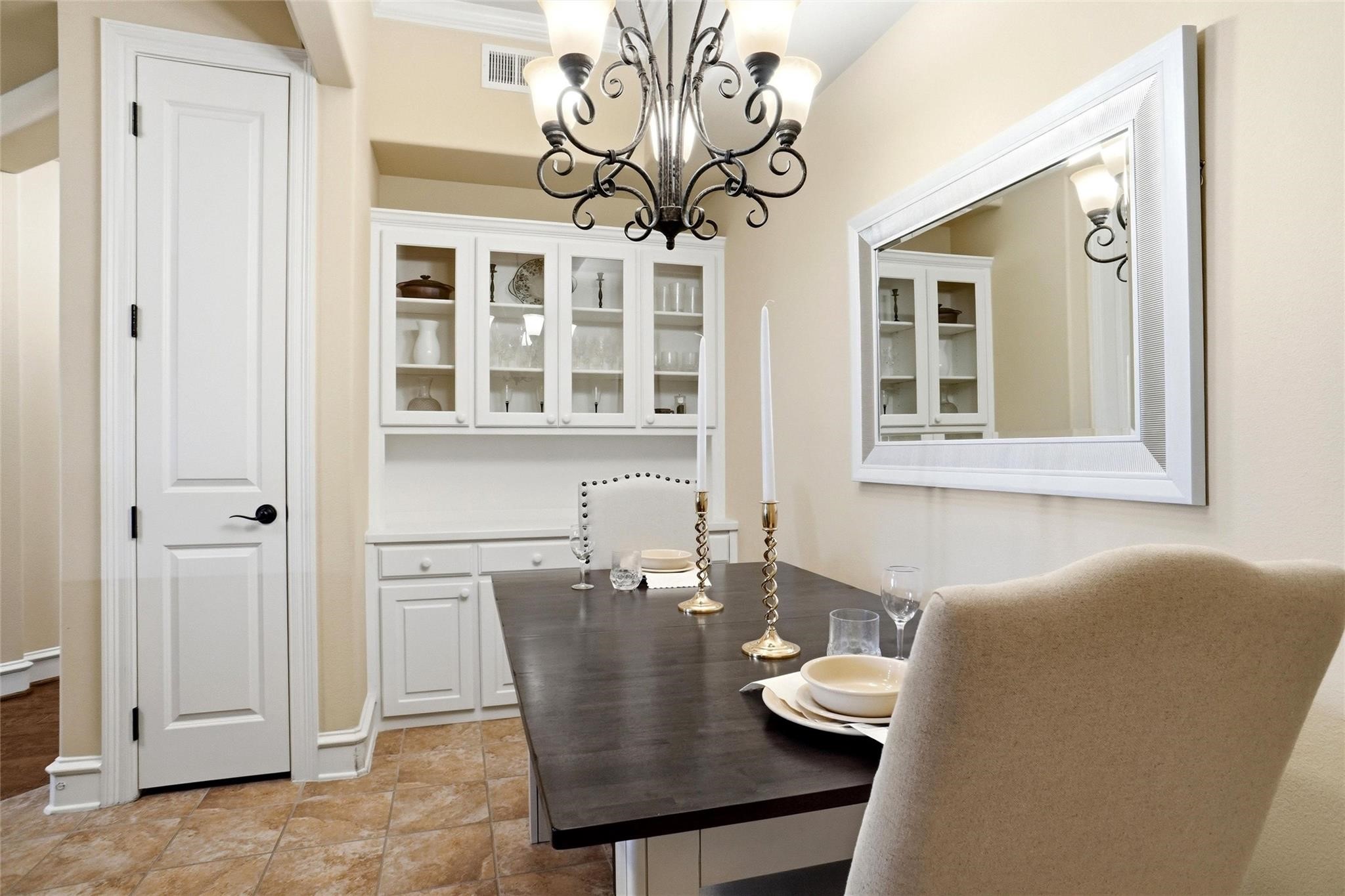 301 Watermere Drive 414