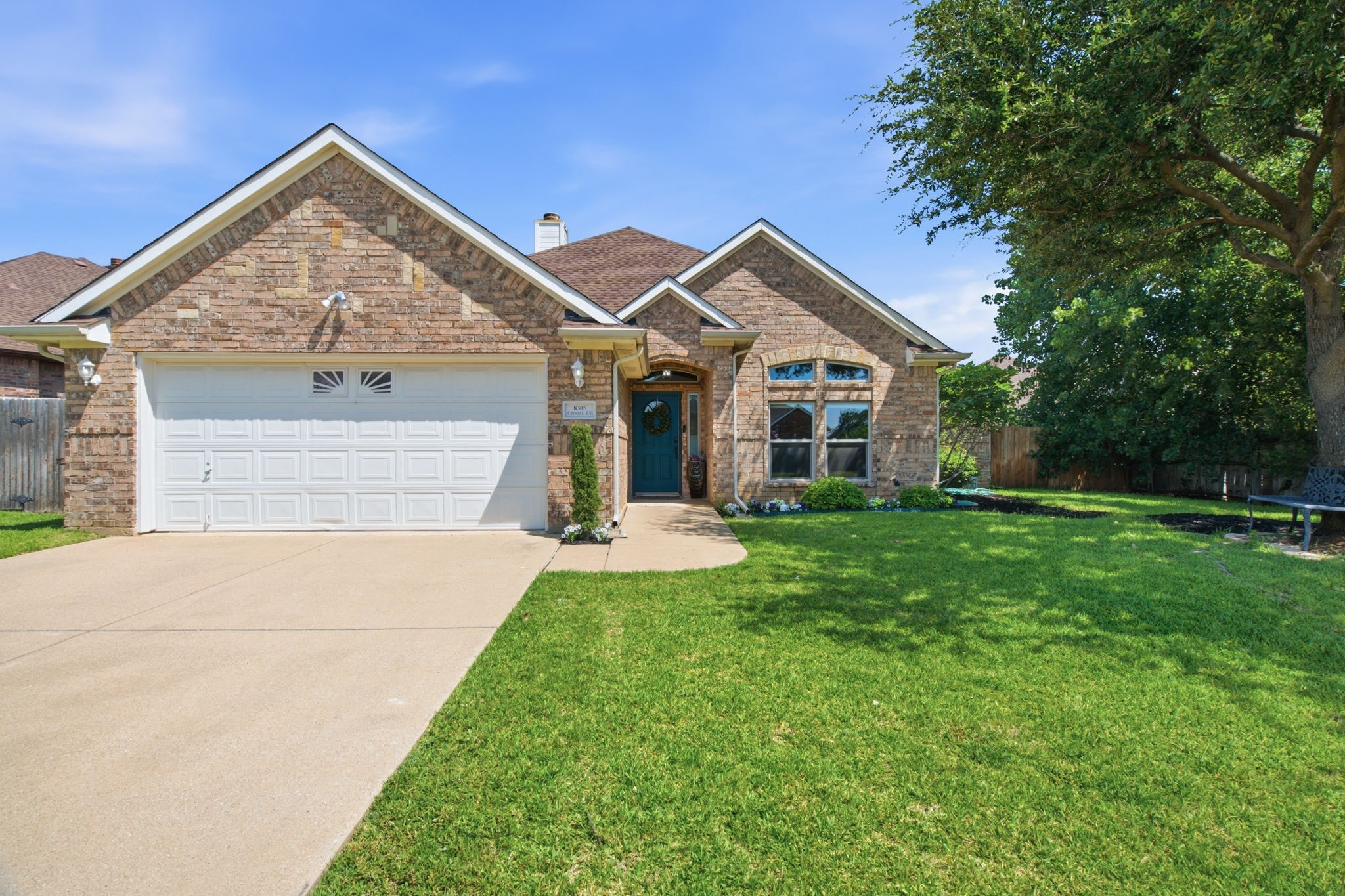8305 Crystal Lane