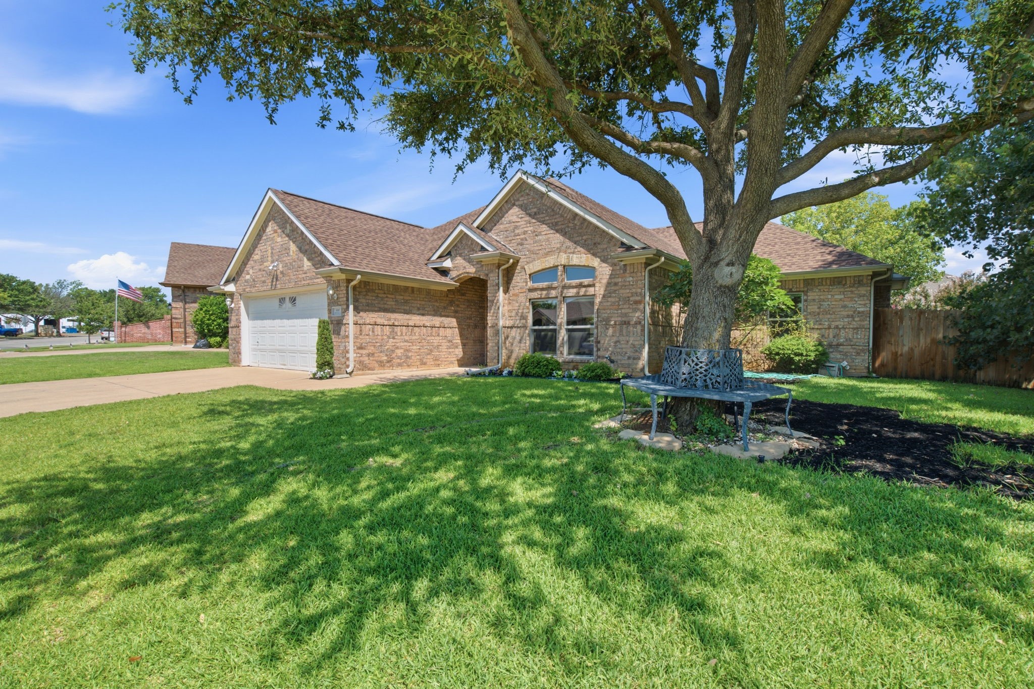 8305 Crystal Lane