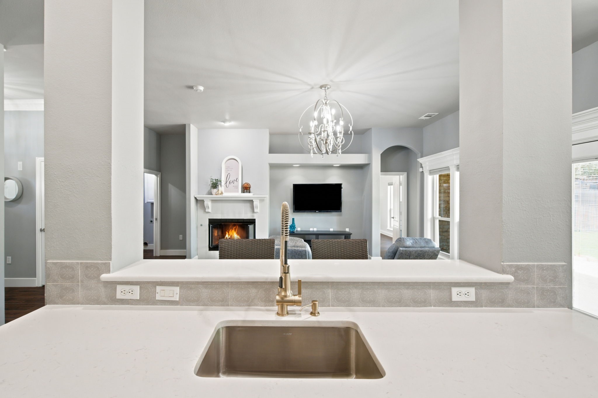 8305 Crystal Lane