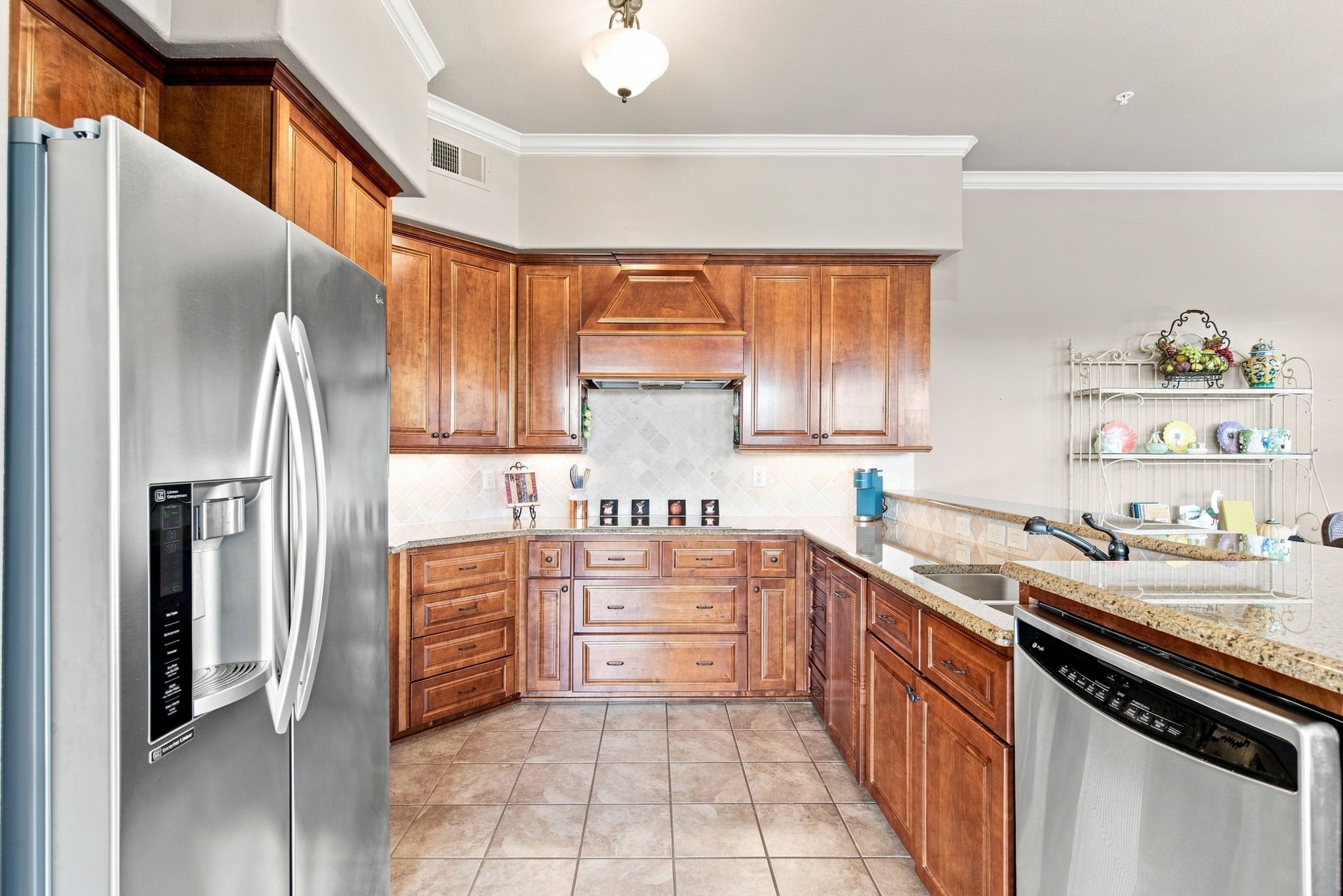 301 Watermere Drive 320