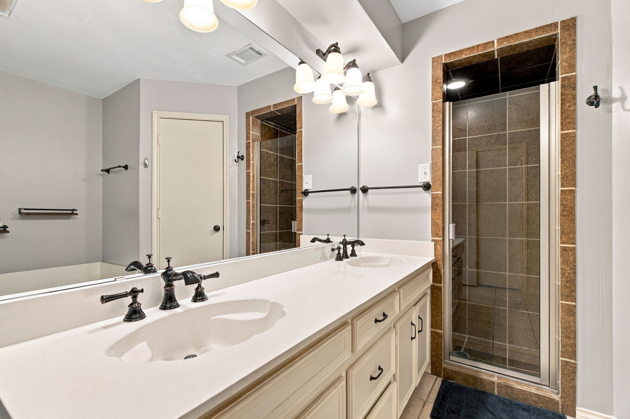 2311 Bluebird Court