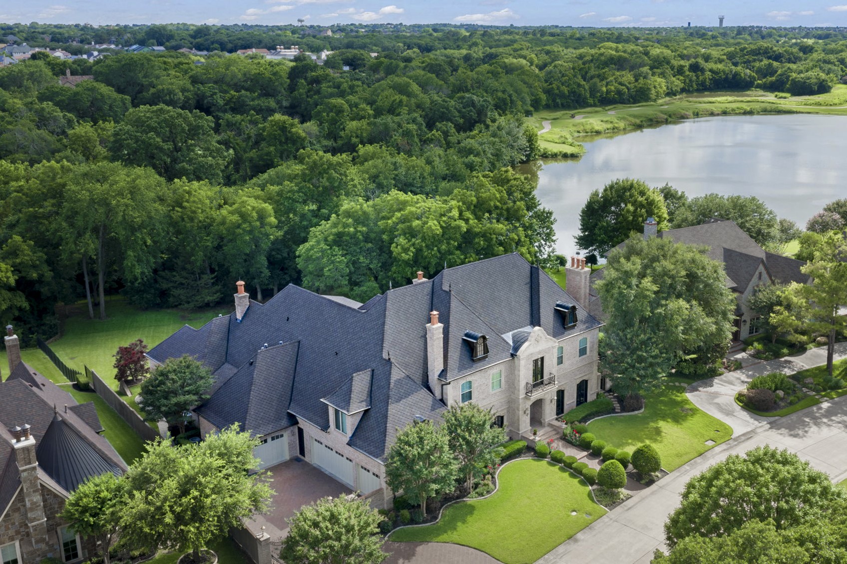 1430 Eagle Bend