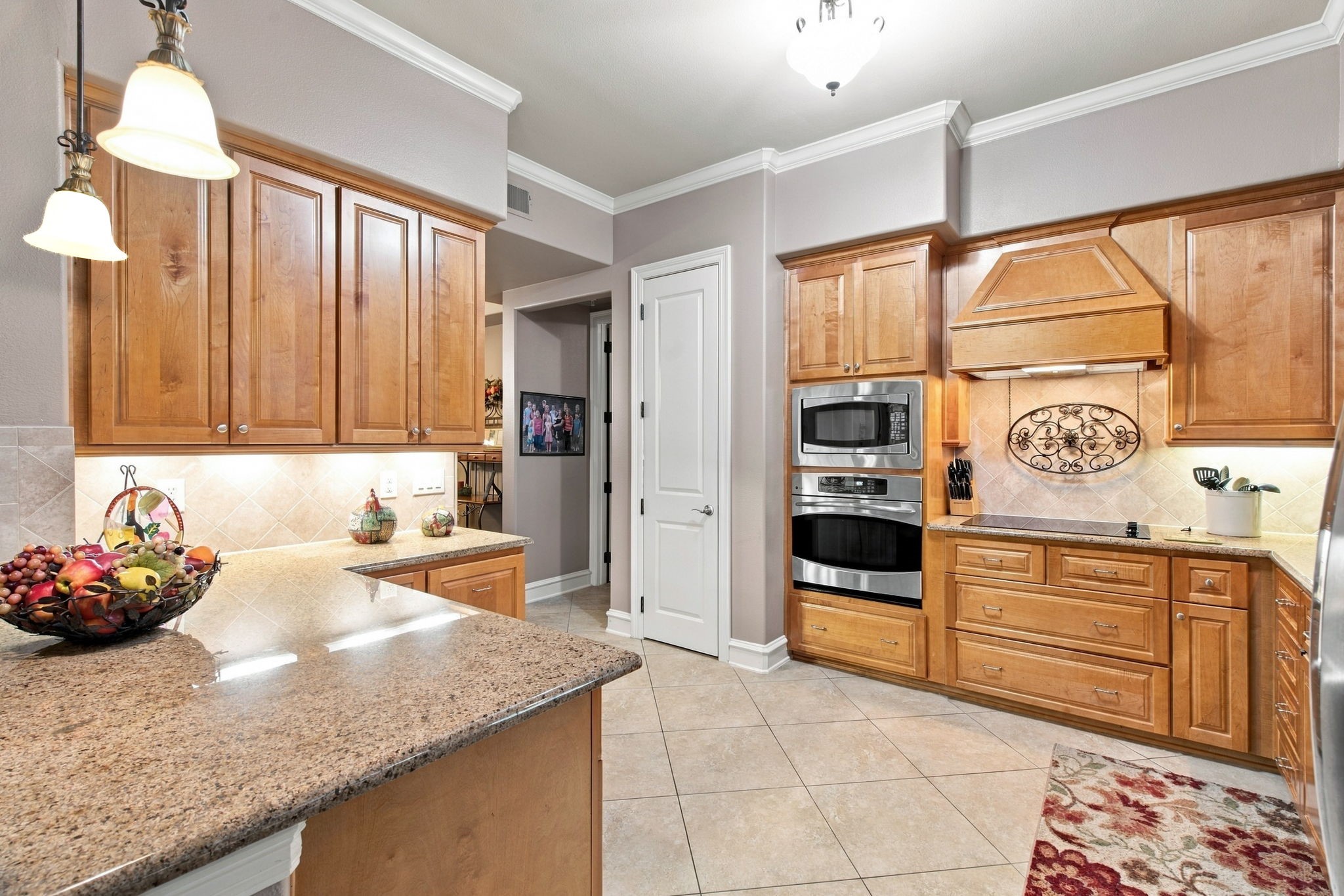301 Watermere Drive 319