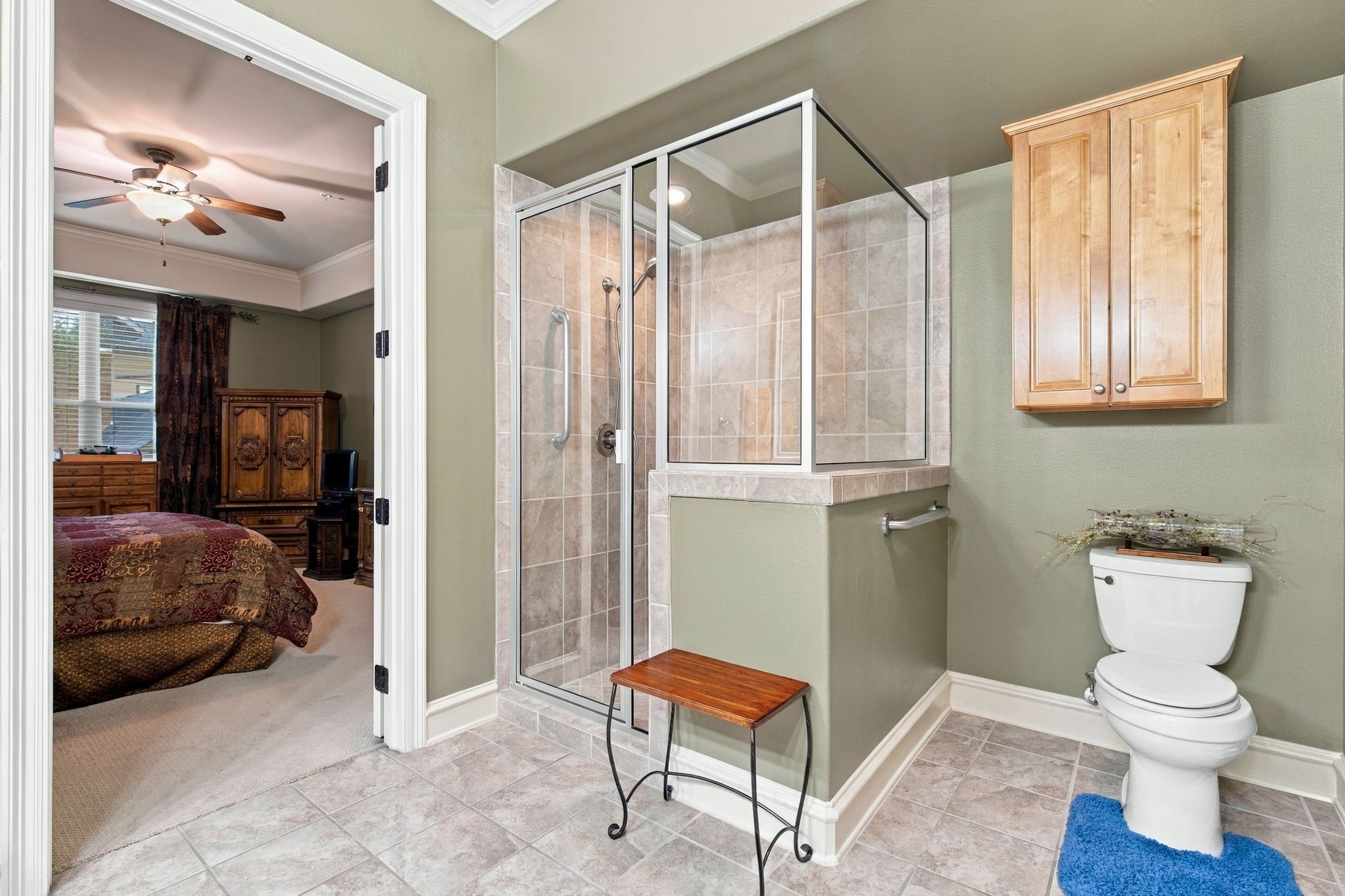 301 Watermere Drive 319