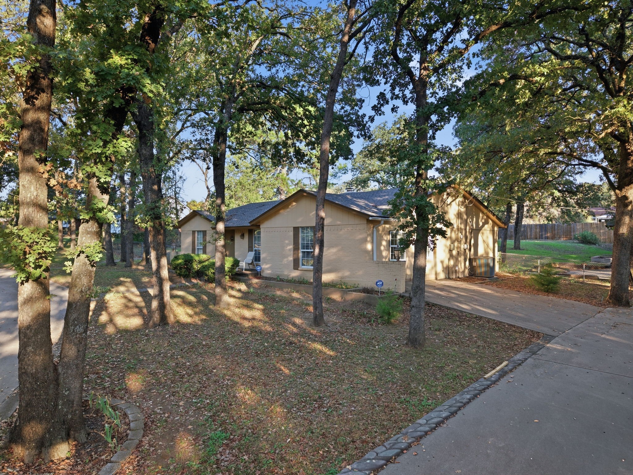 2041 Fawkes Lane
