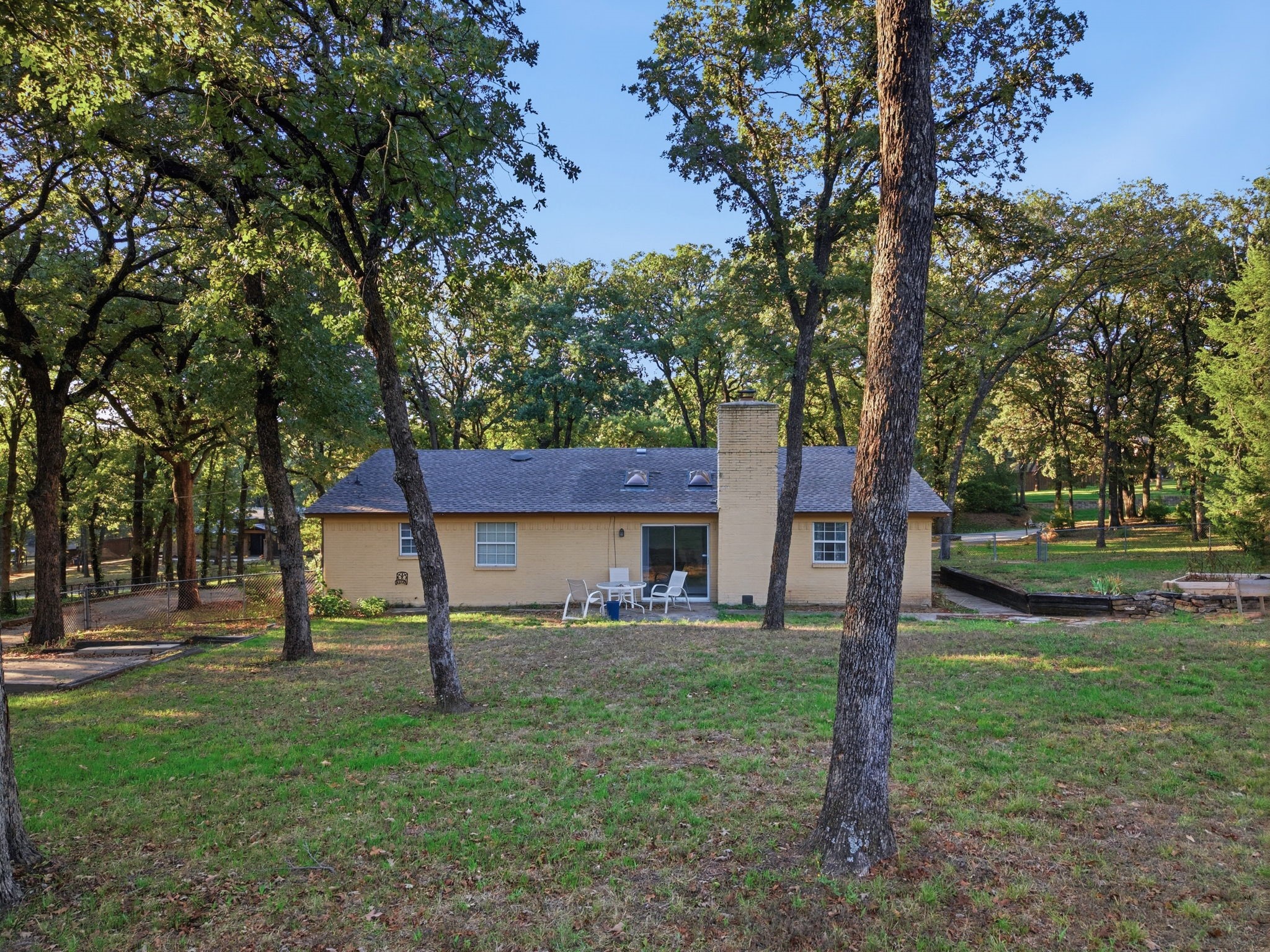2041 Fawkes Lane