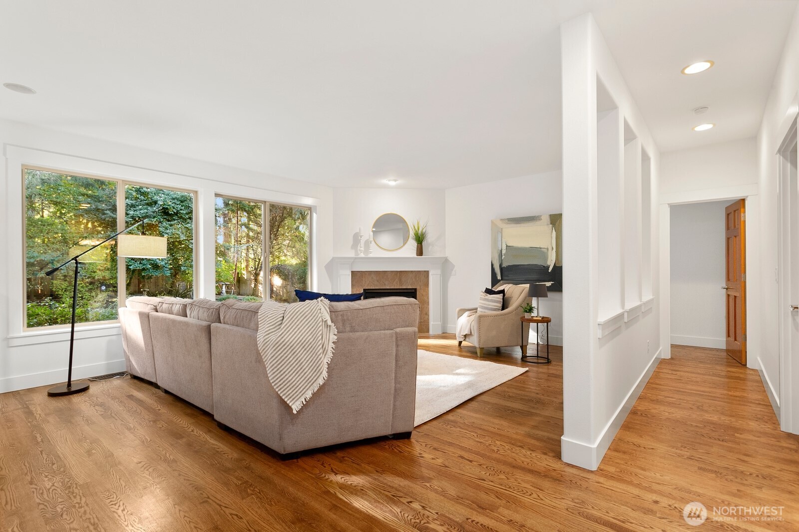 6902 94th Street Ct NW