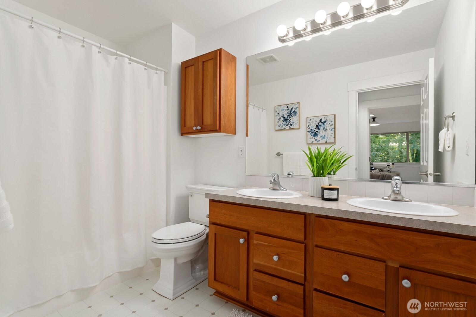 6902 94th Street Ct NW