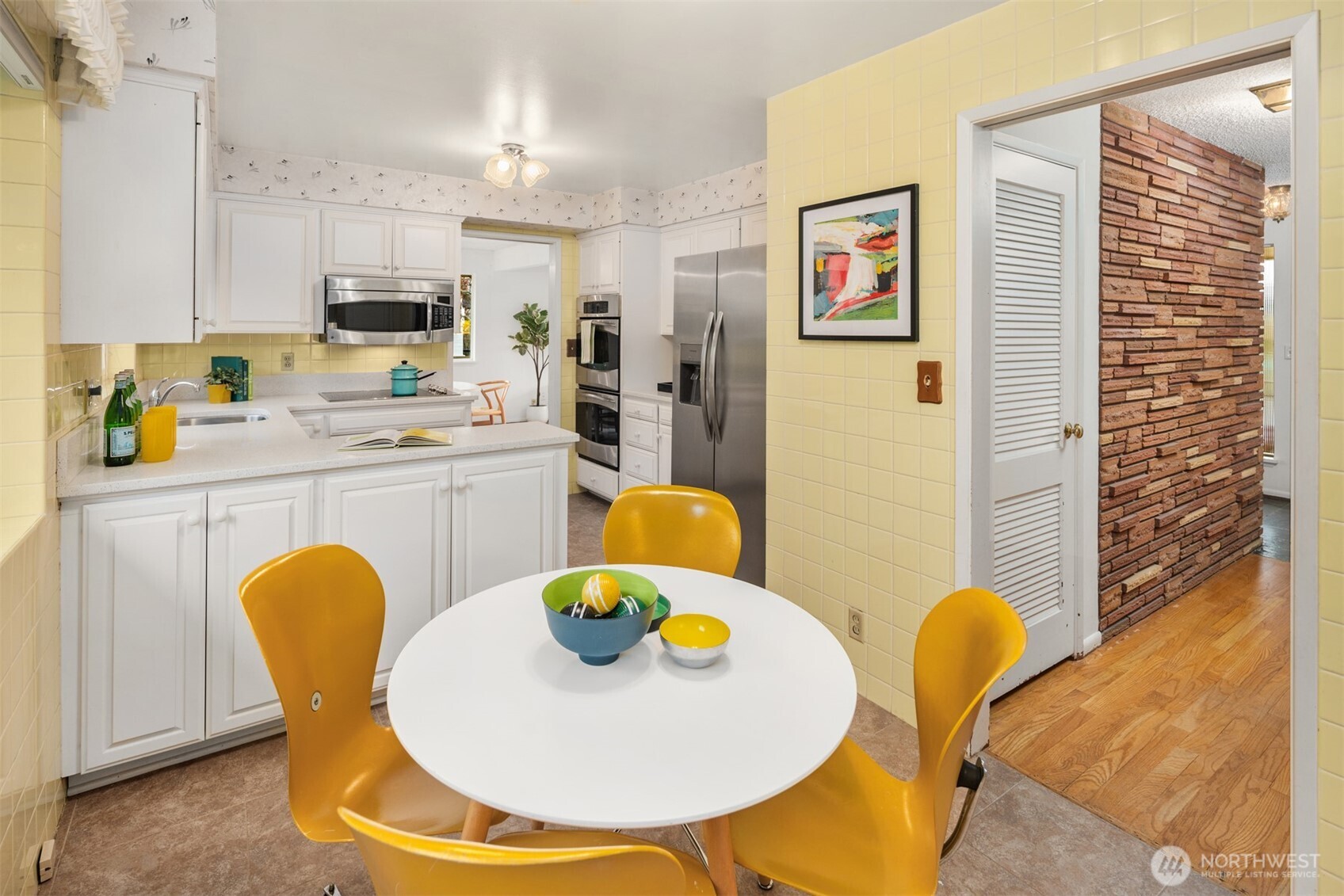 2510 W Armour Street