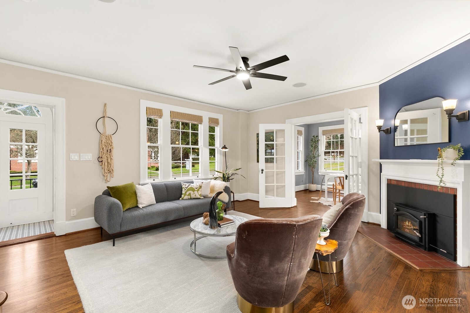 4405 Montana Circle W