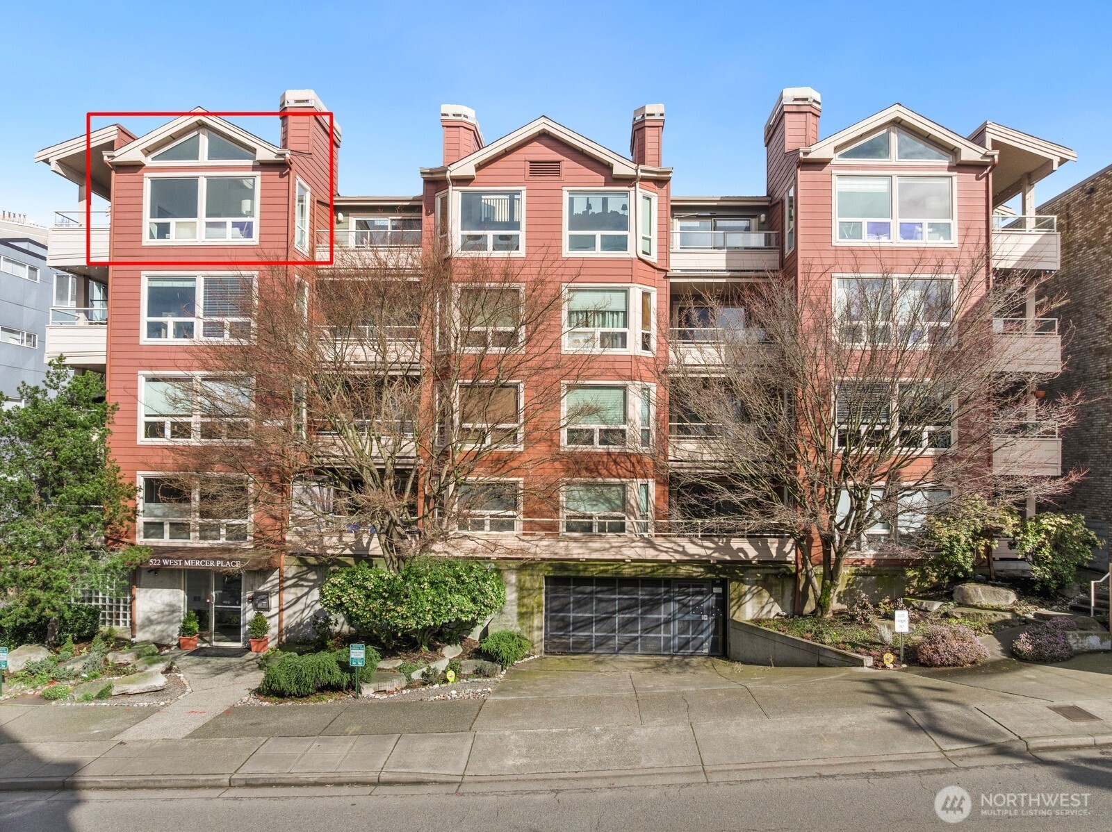 522 W Mercer Place Unit: 401