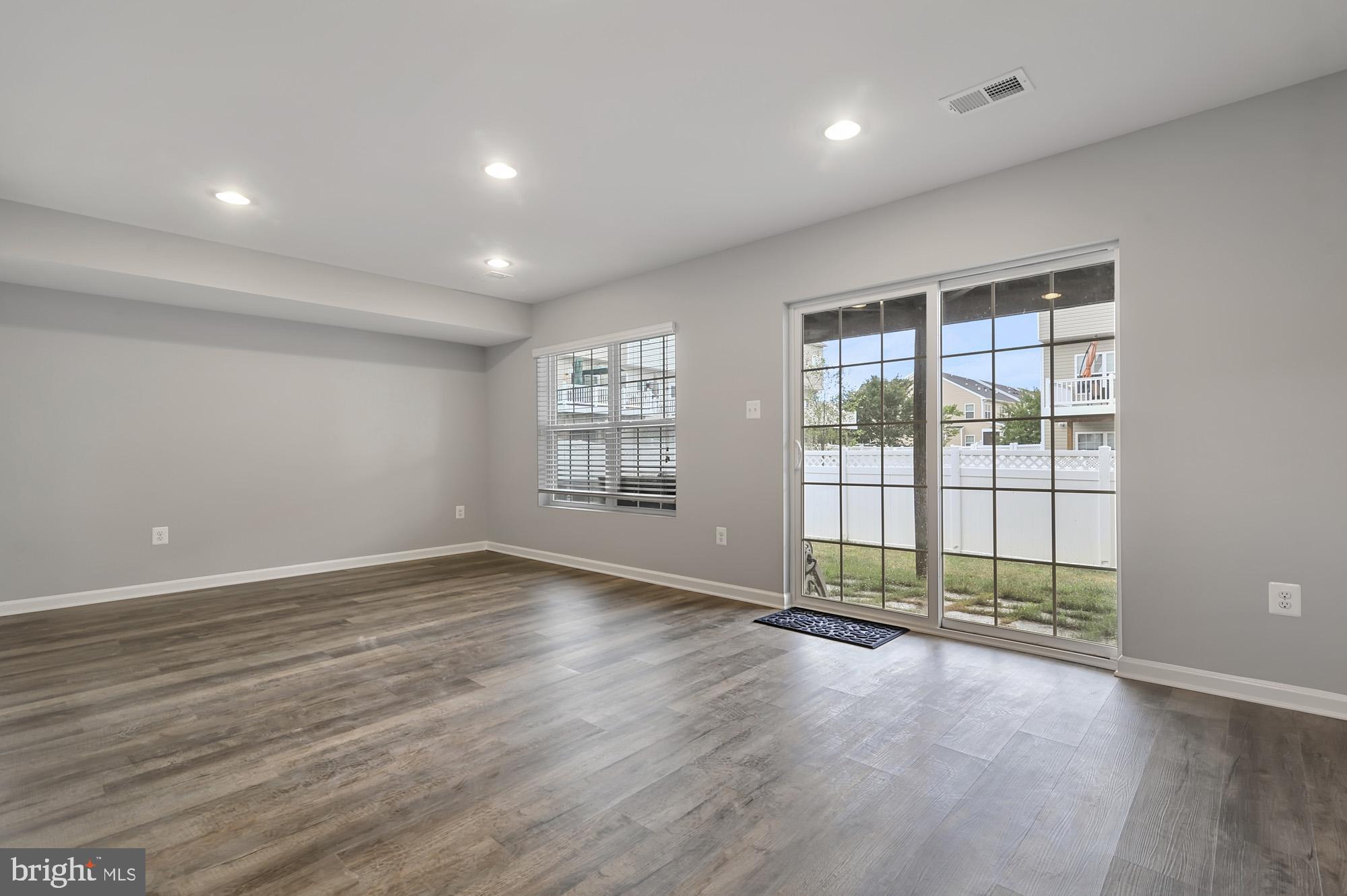 21108 BRUNSWICK LANE
