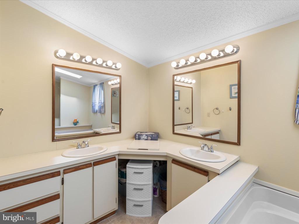 126 WILLIAM DRIVE