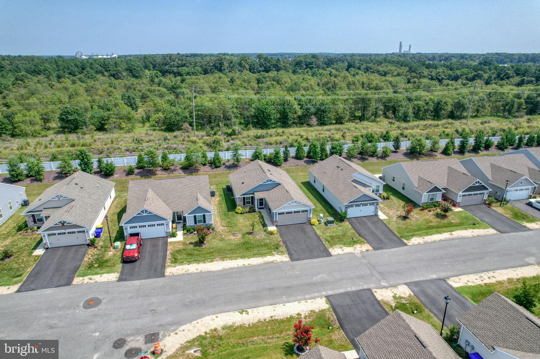 317 WINDFLOWER DRIVE 7