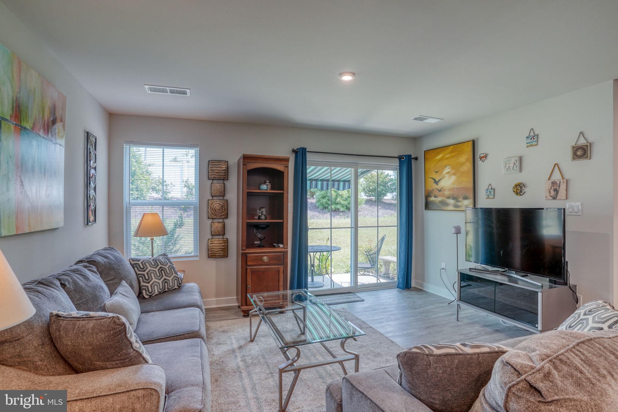 317 WINDFLOWER DRIVE 7