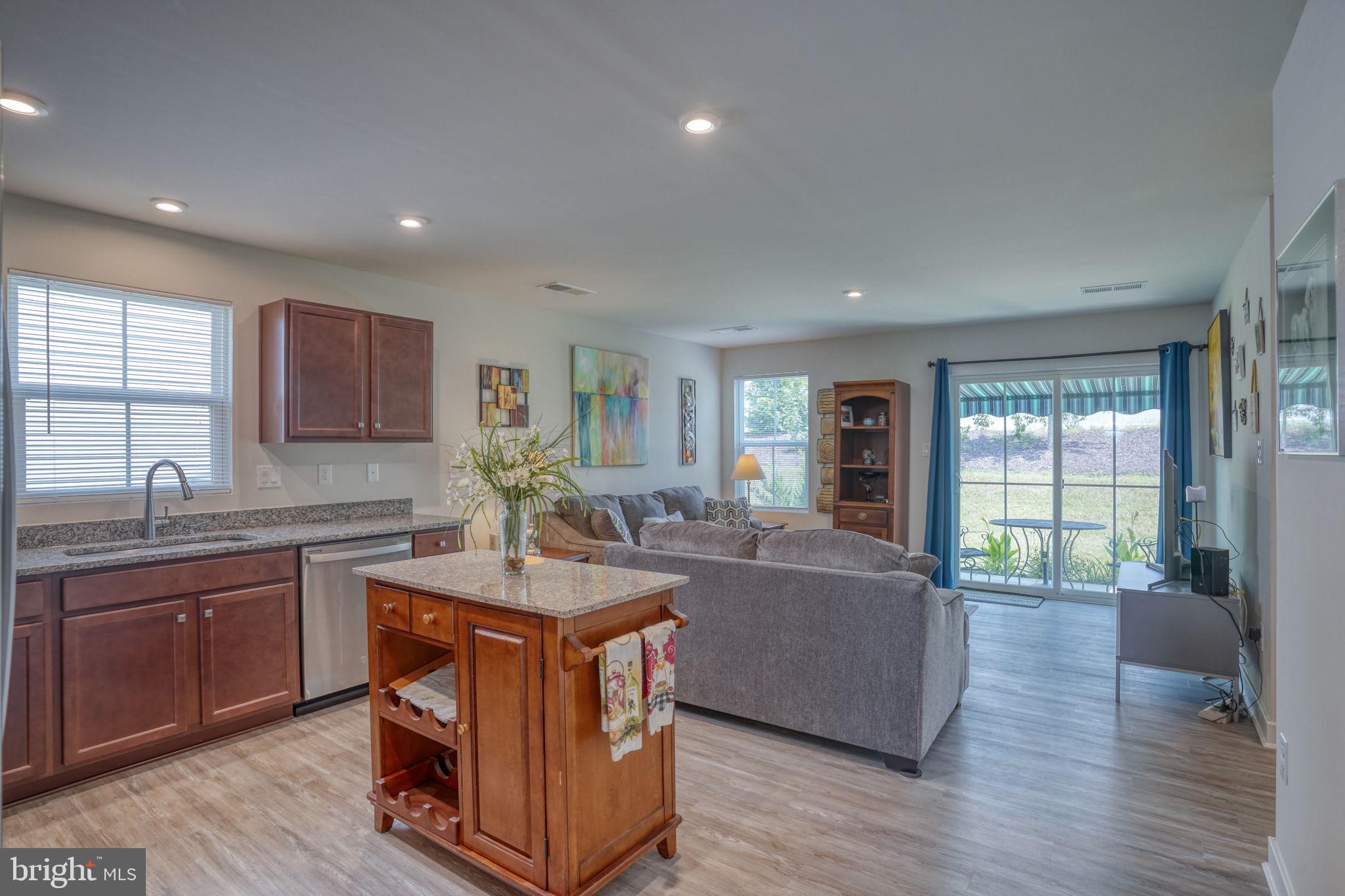 317 WINDFLOWER DRIVE 7