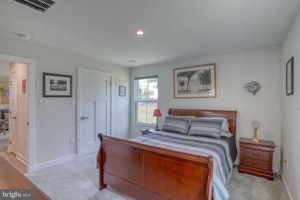 317 WINDFLOWER DRIVE 7