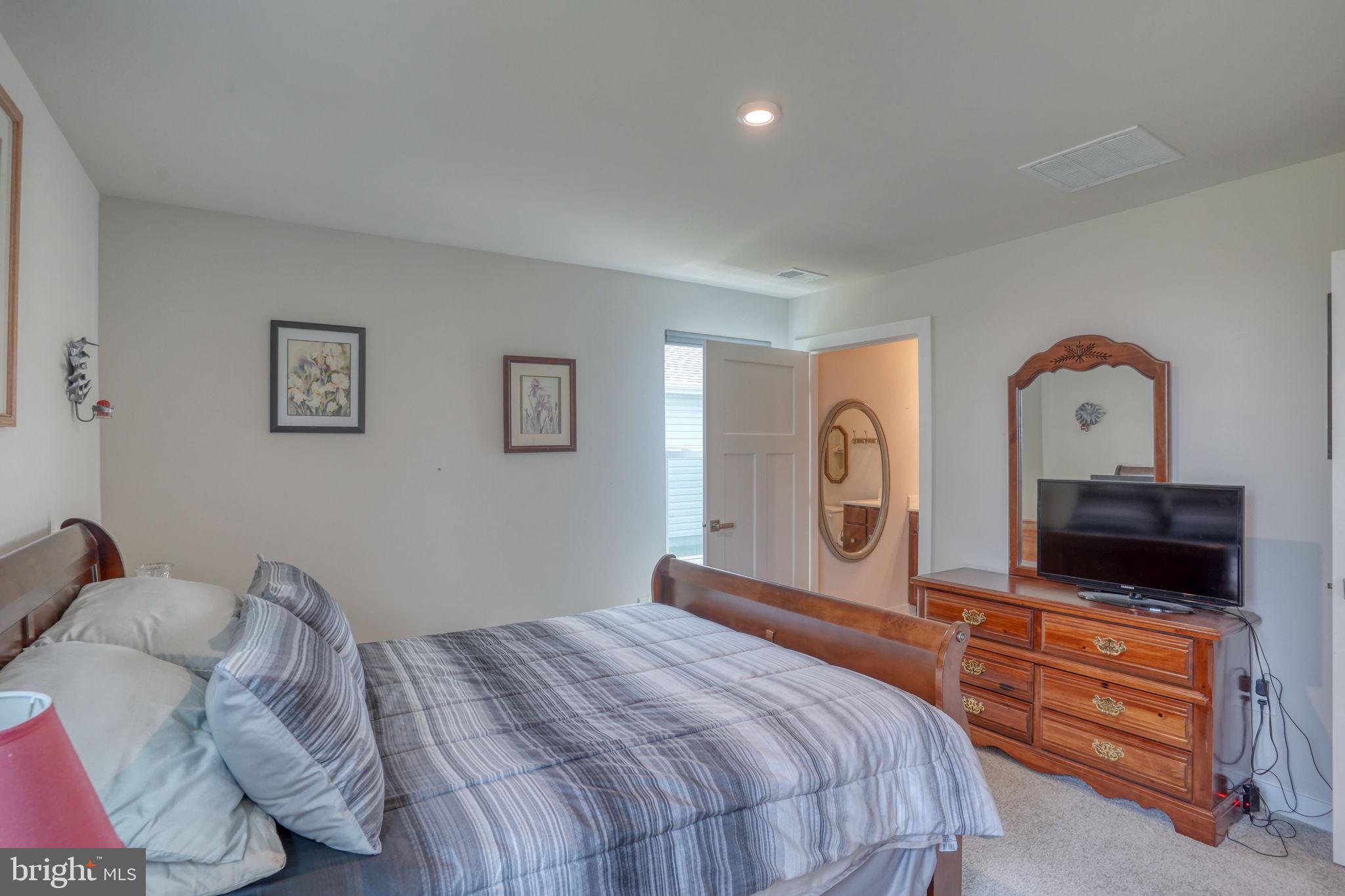 317 WINDFLOWER DRIVE 7