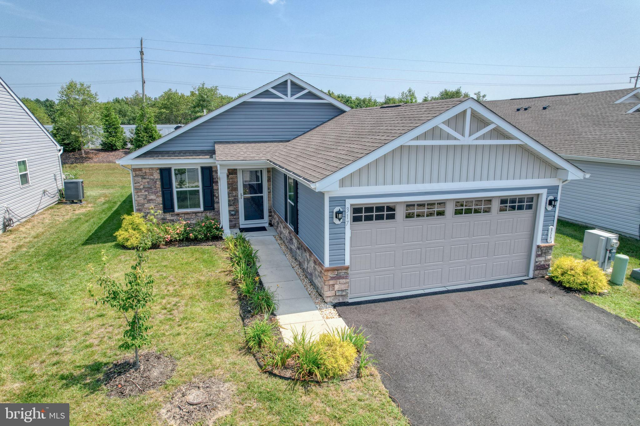 317 WINDFLOWER DRIVE 7