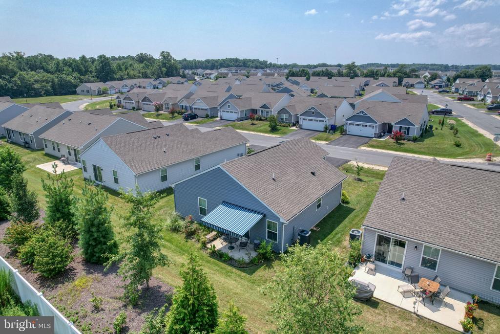 317 WINDFLOWER DRIVE 7