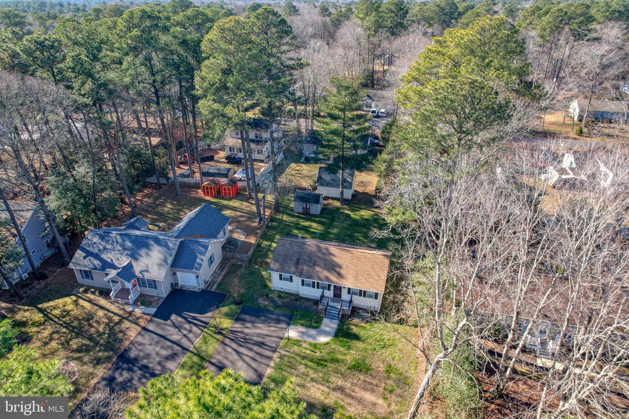 28 LAKEWOOD DRIVE