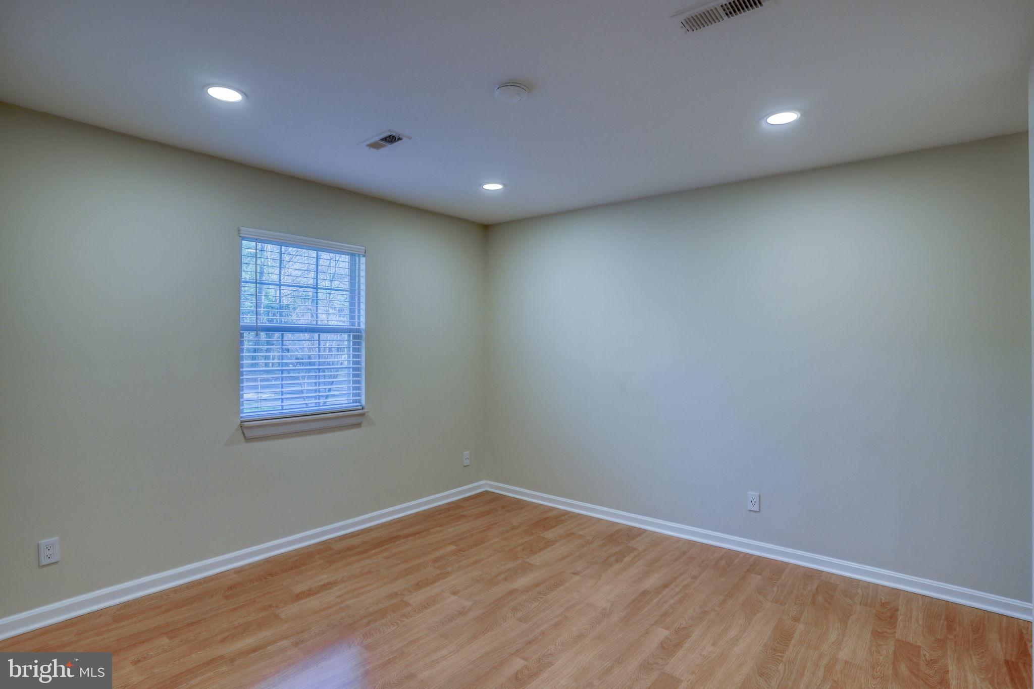 28 LAKEWOOD DRIVE