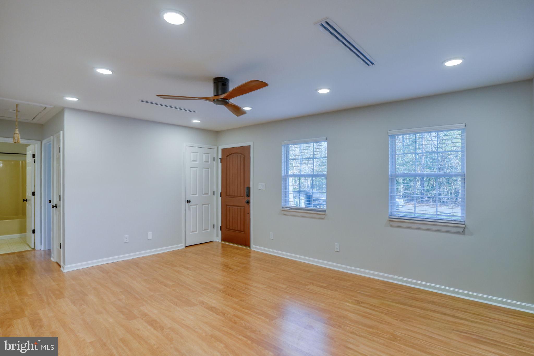 28 LAKEWOOD DRIVE