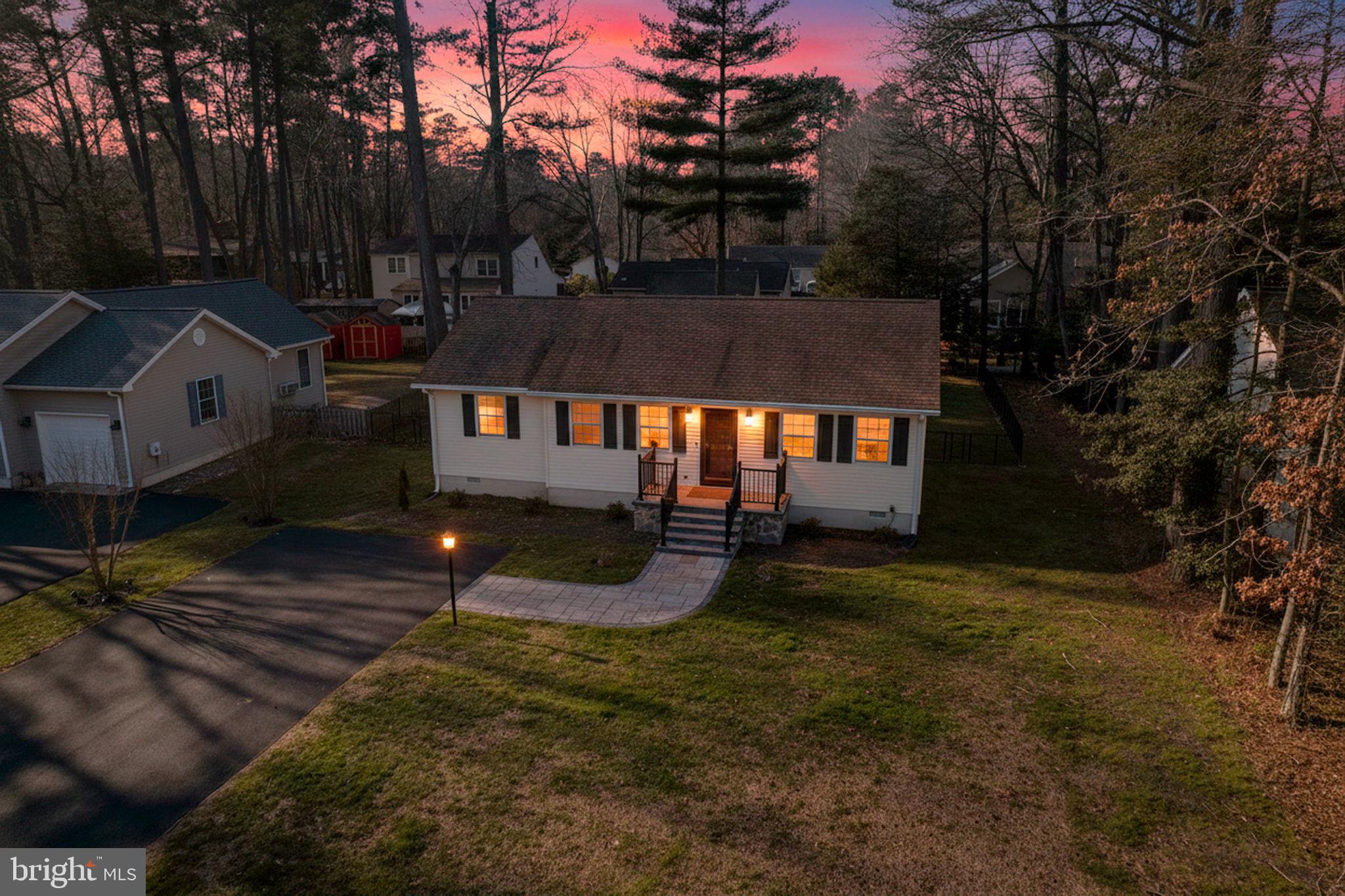 28 LAKEWOOD DRIVE
