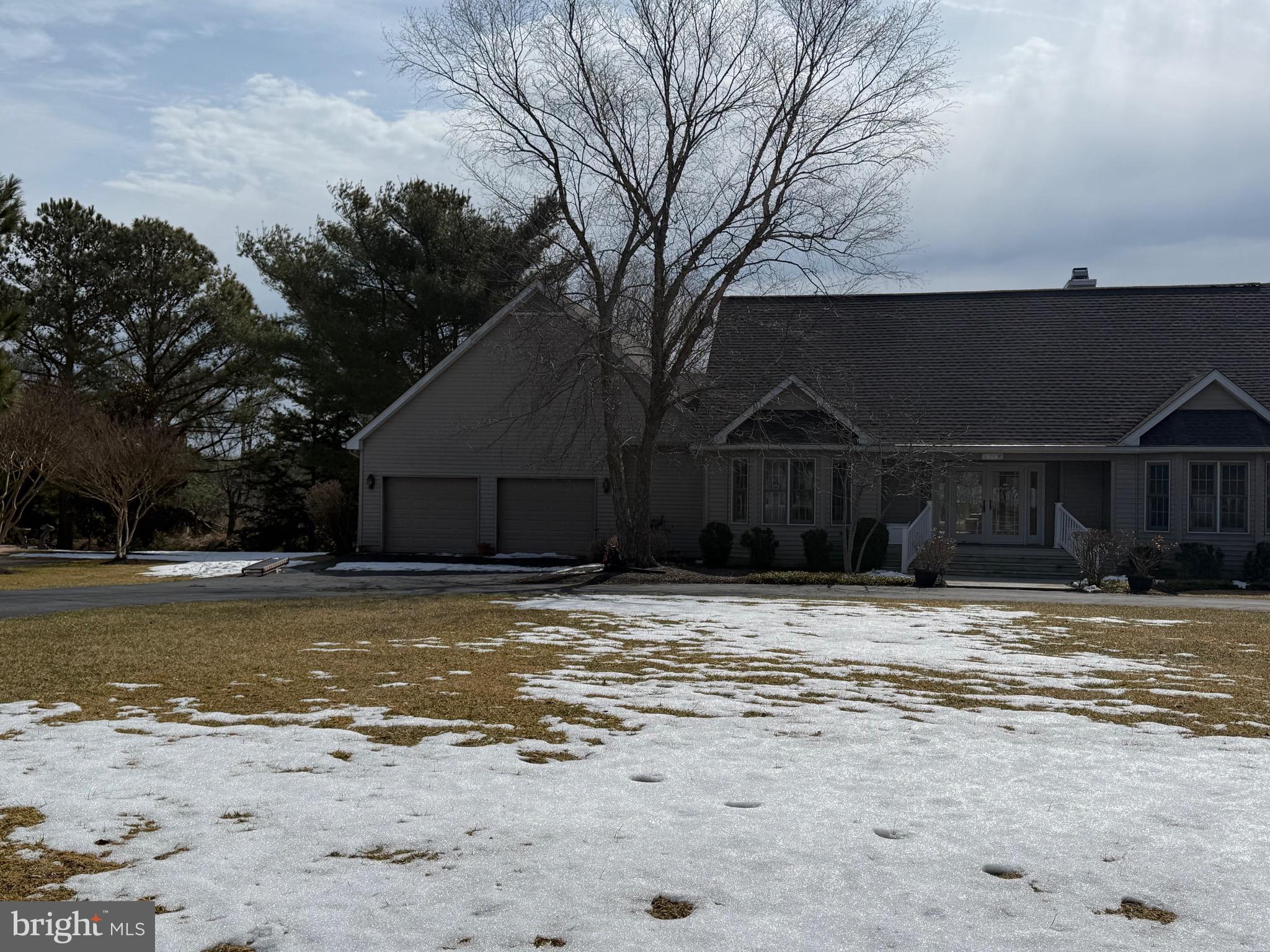 20 GLADE CIRCLE E