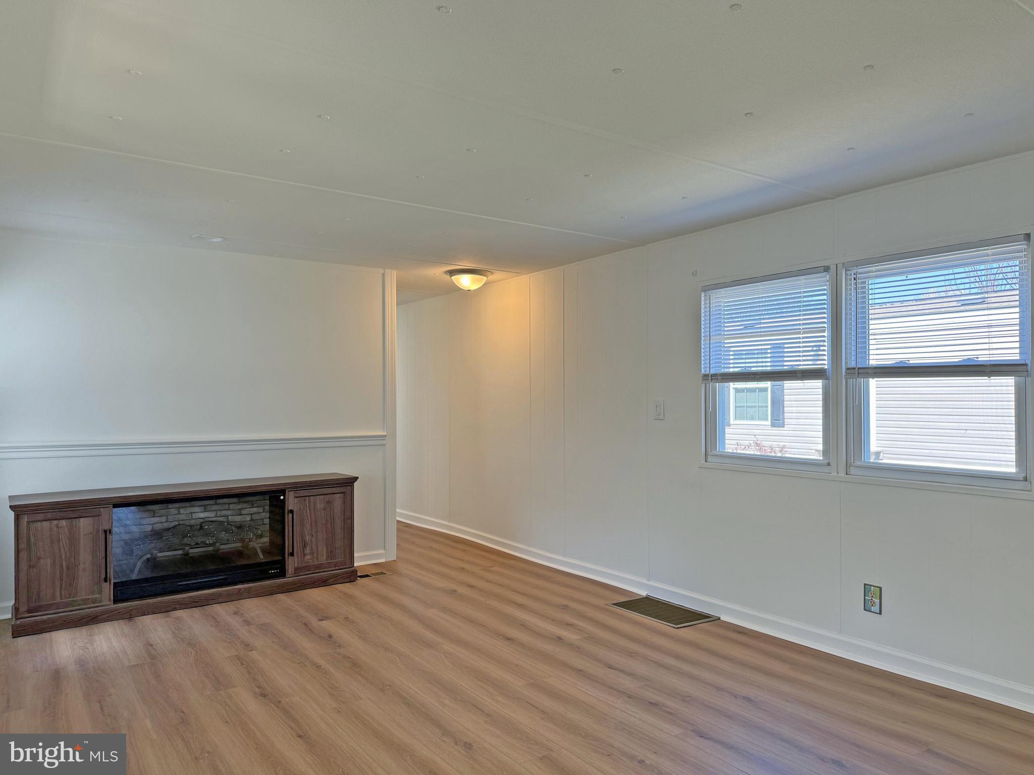 21776 E STREET E-11
