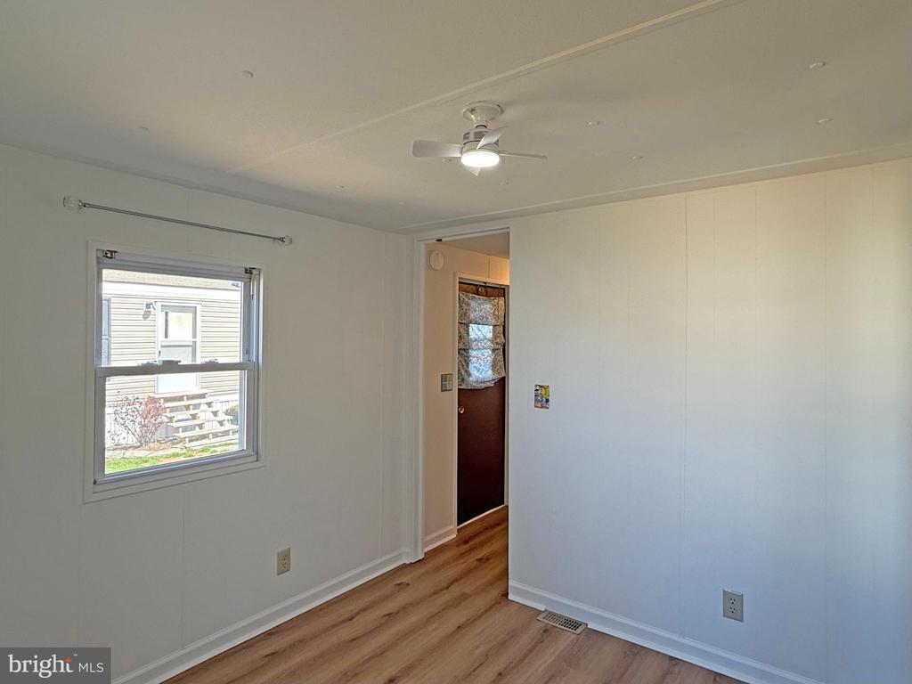 21776 E STREET E-11