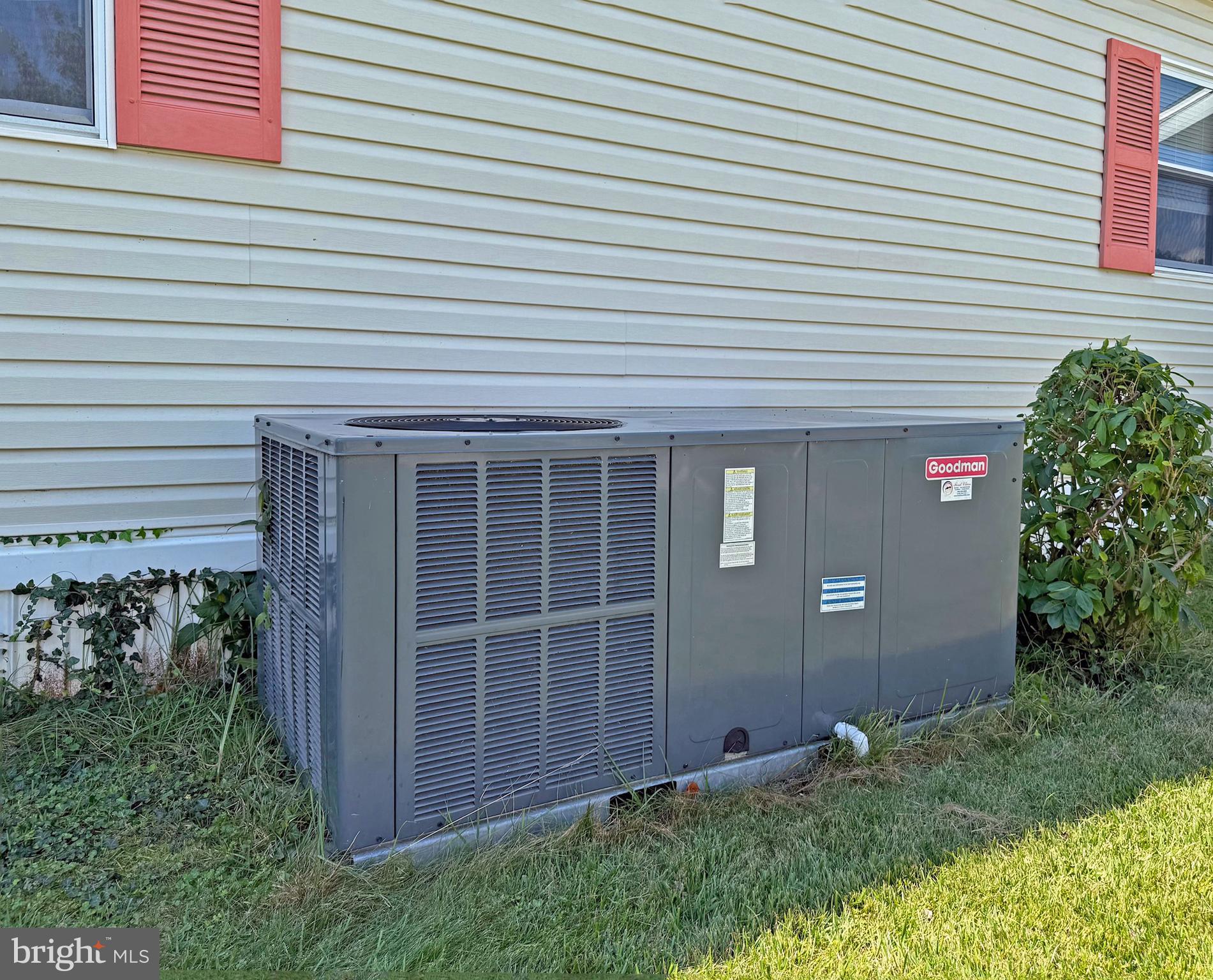 21776 E STREET E-11